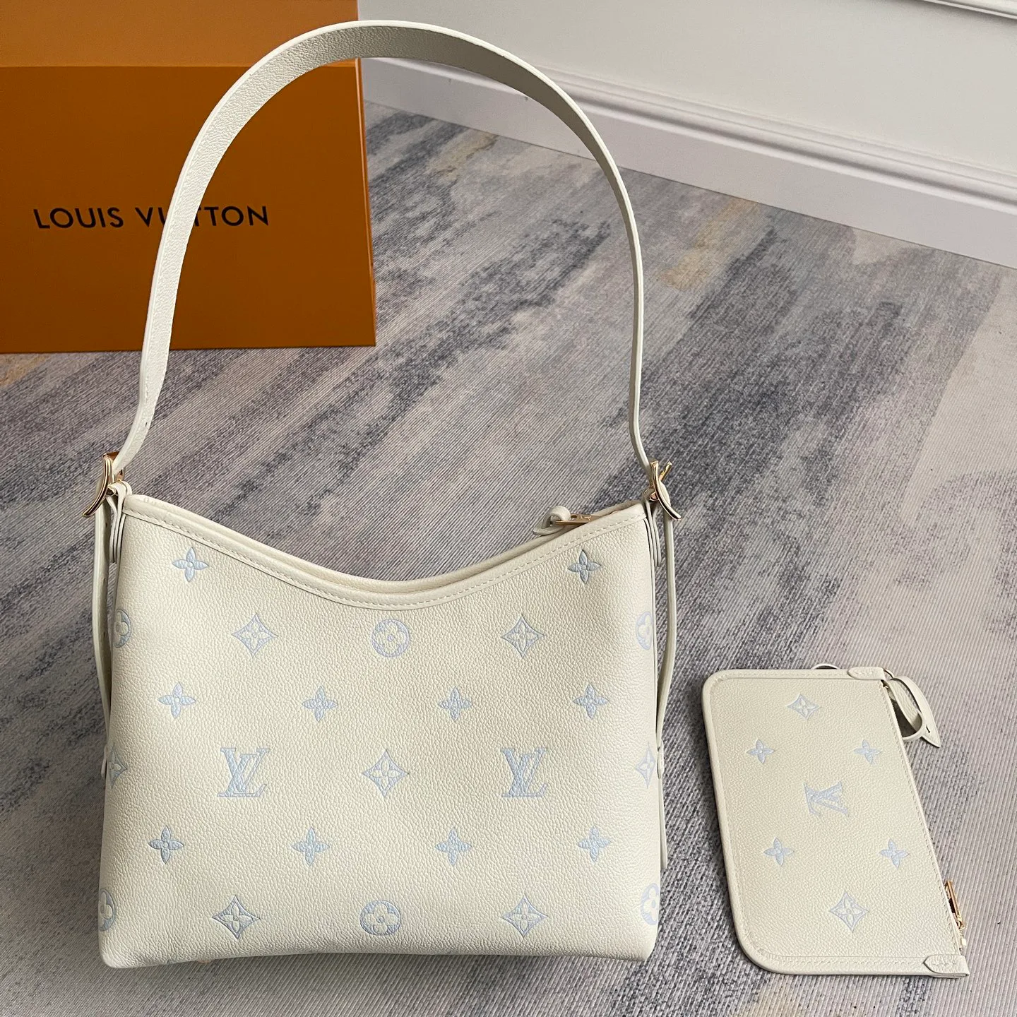 Классические Сумки Женские Louis Vuitton 2995974