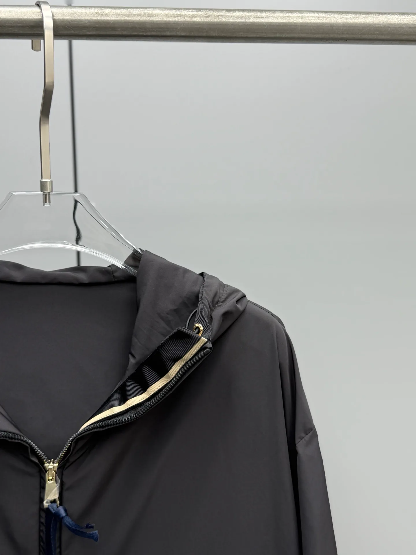 Куртки И Пуховики Женские Moncler 11012025