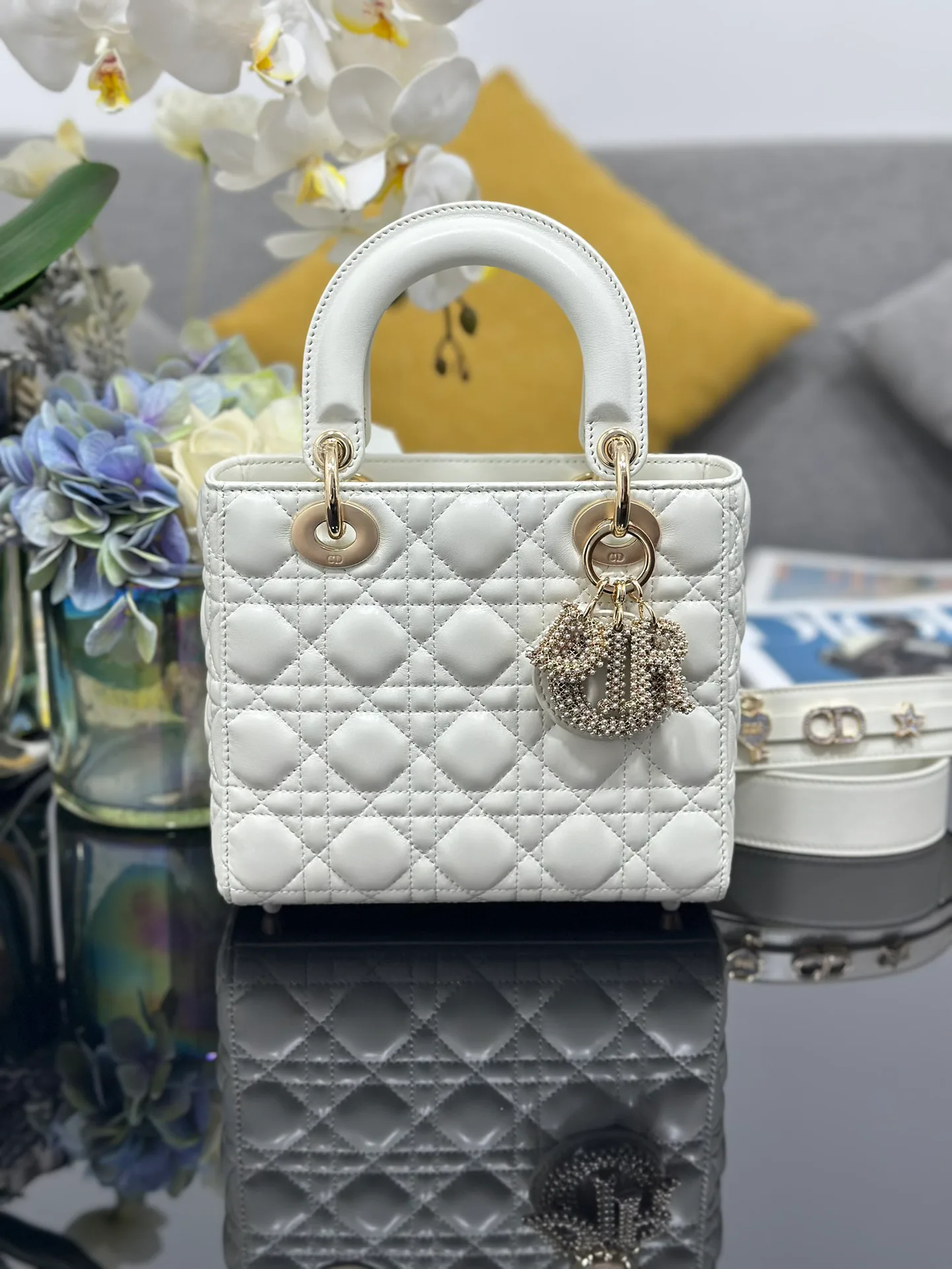 Классические Сумки Женские Christian Dior 11412571