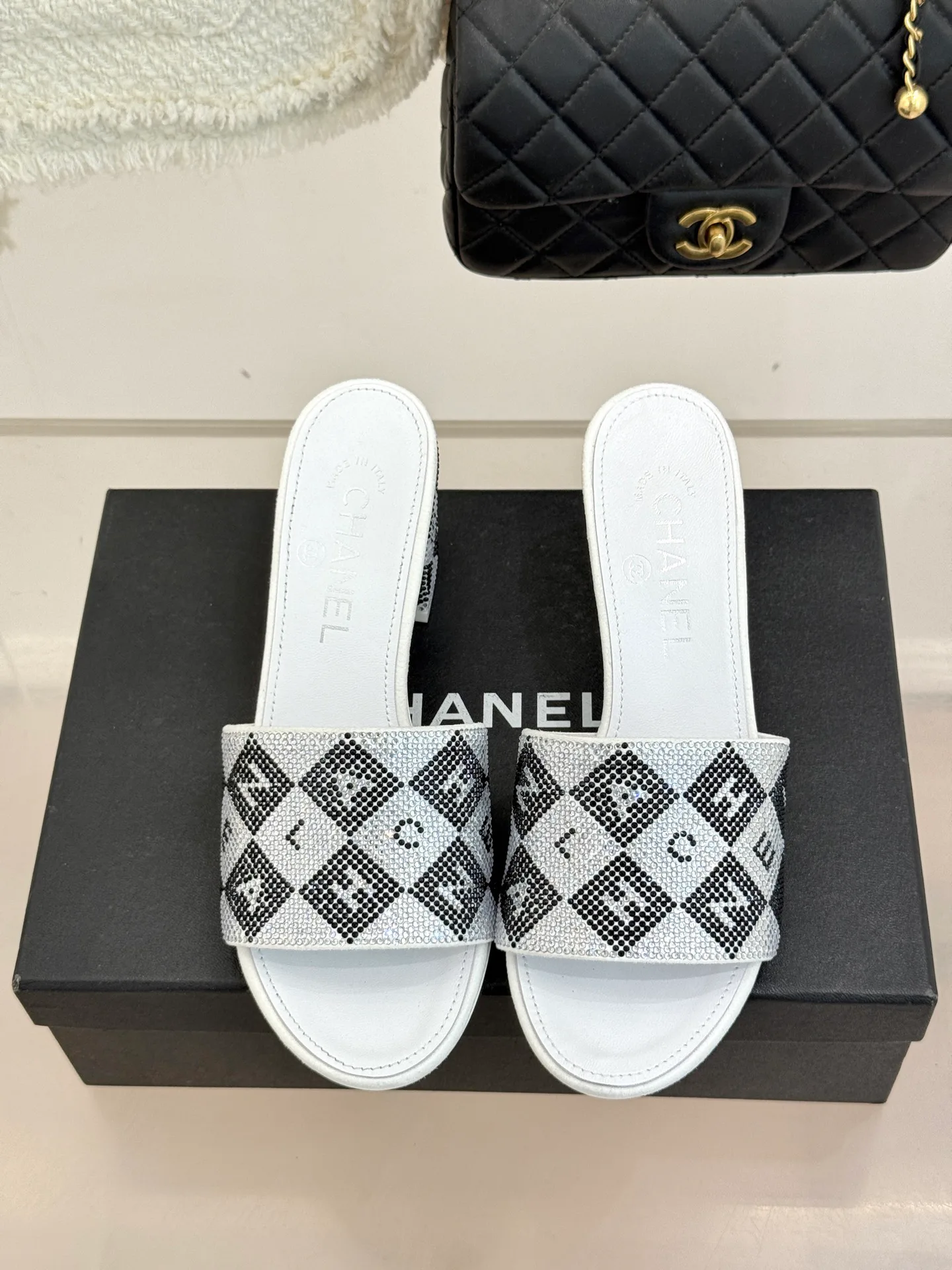 Шлепанцы Женские Chanel 9499391