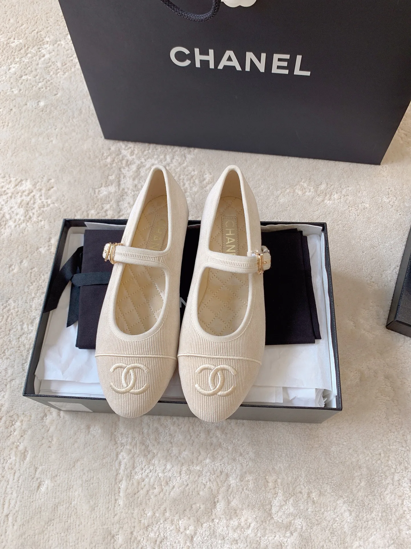 Туфли Женские Chanel 17449459