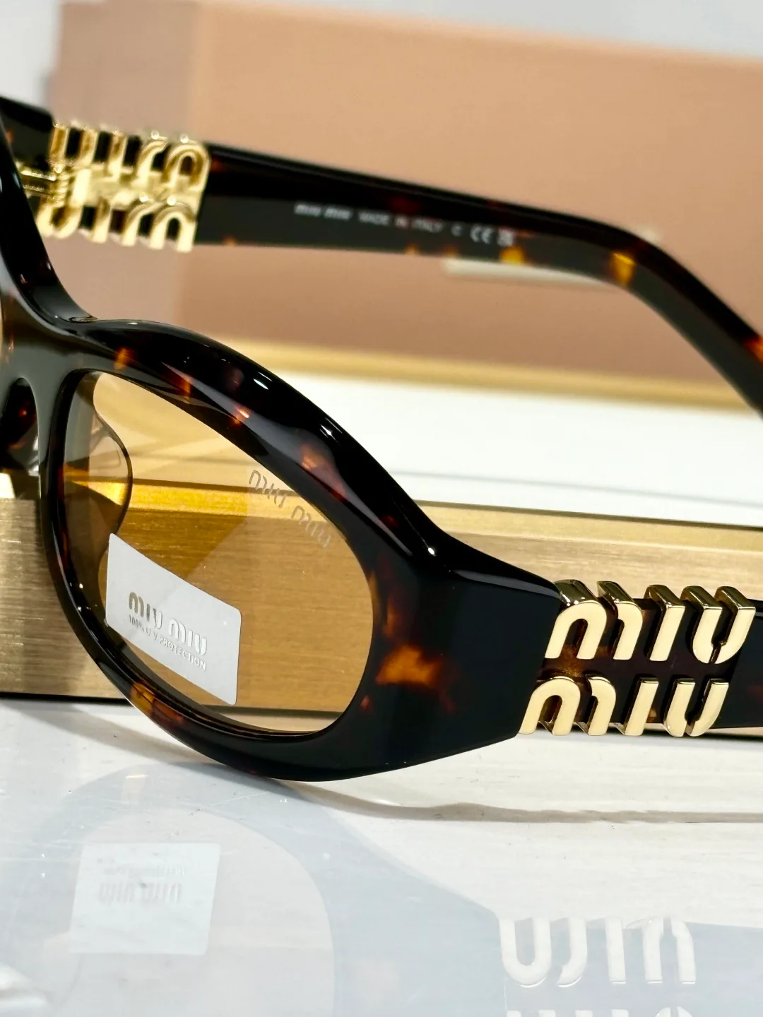 Очки Miu Miu 28089