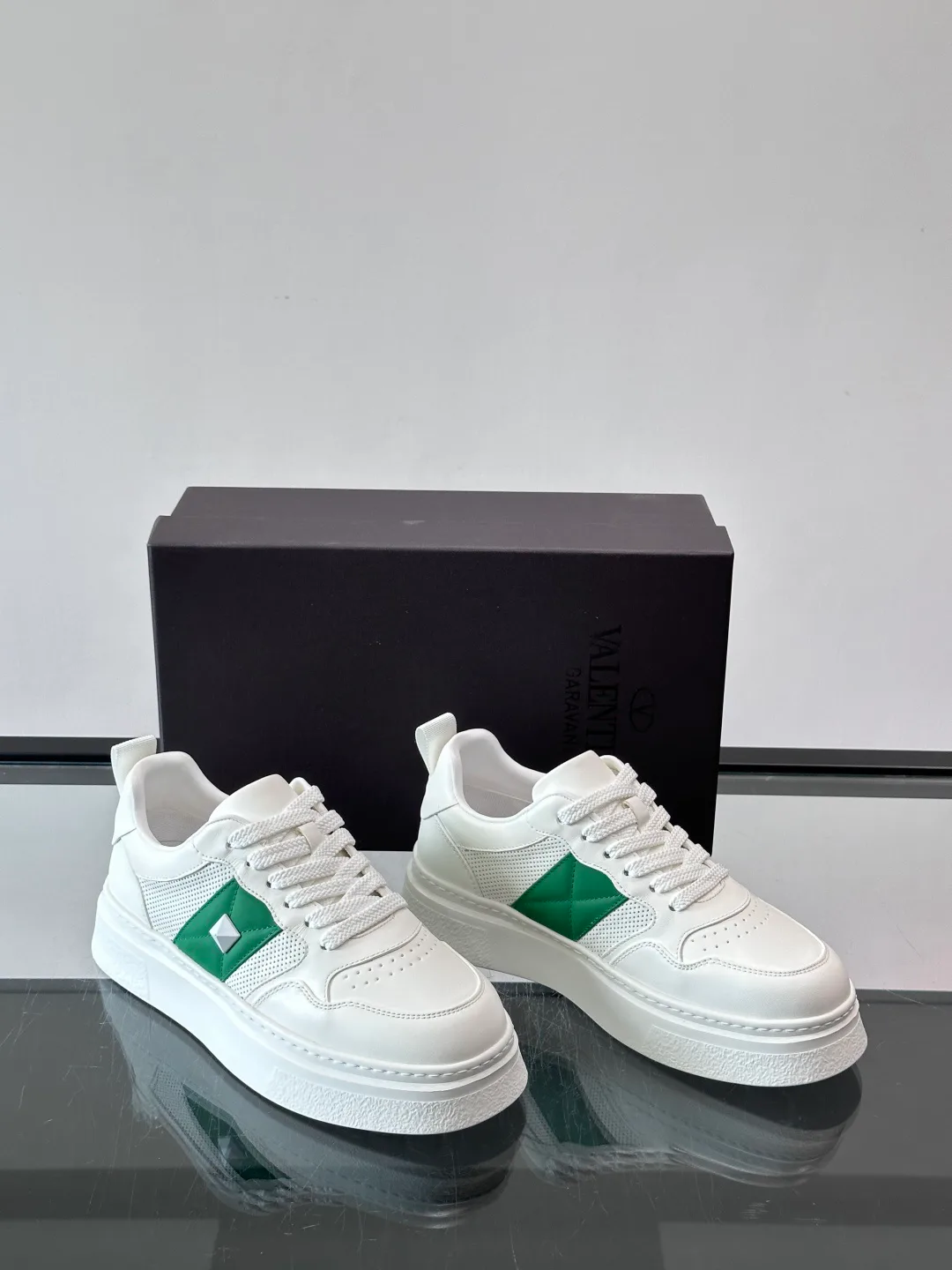 Кроссовки Мужские Valentino 13330547