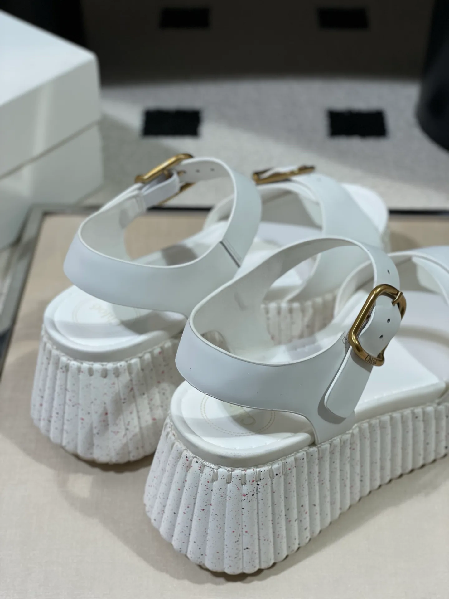 Сандалии Женские Chloe 11758706