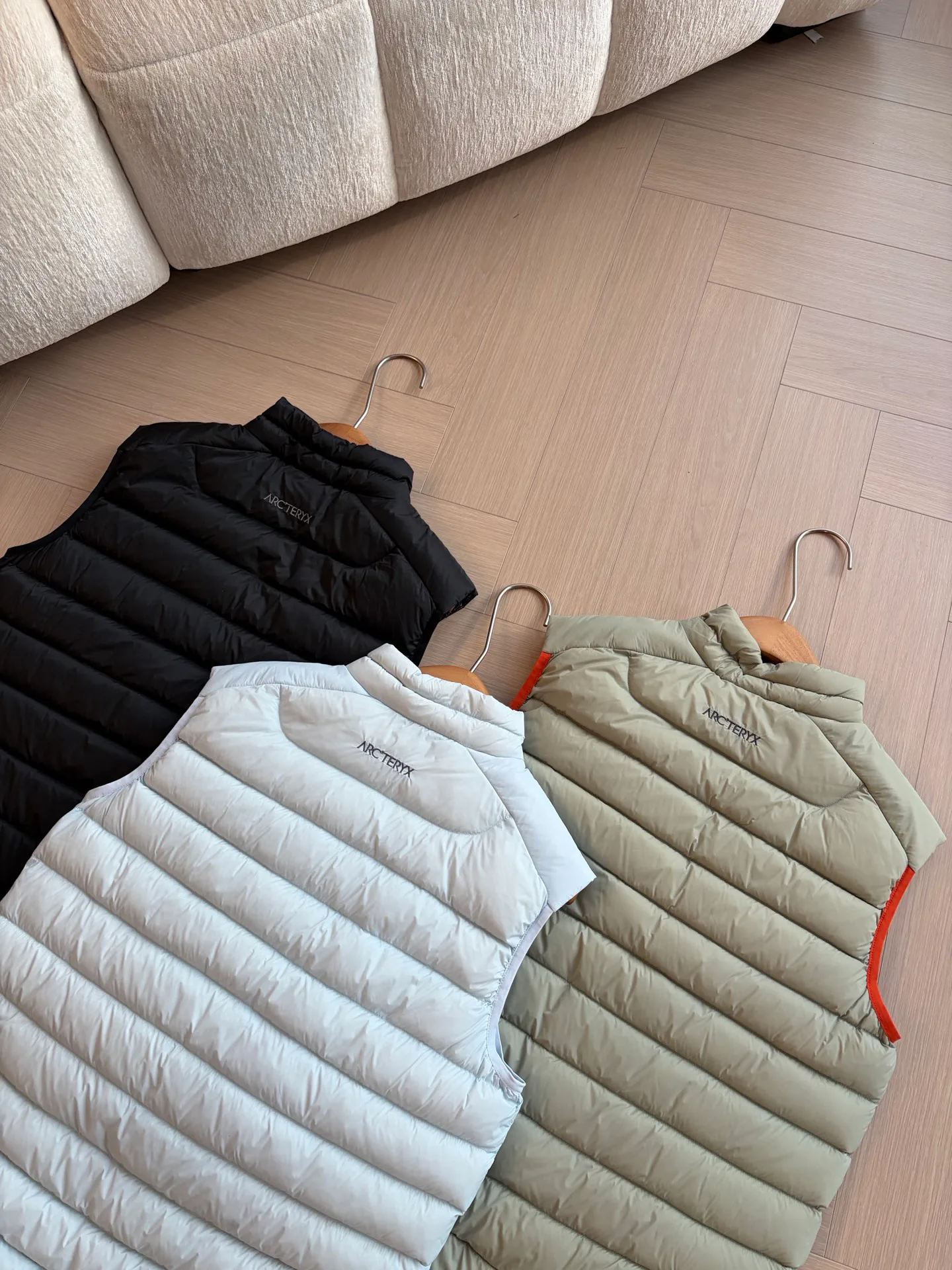Жилеты Женские Arcteryx 18694641