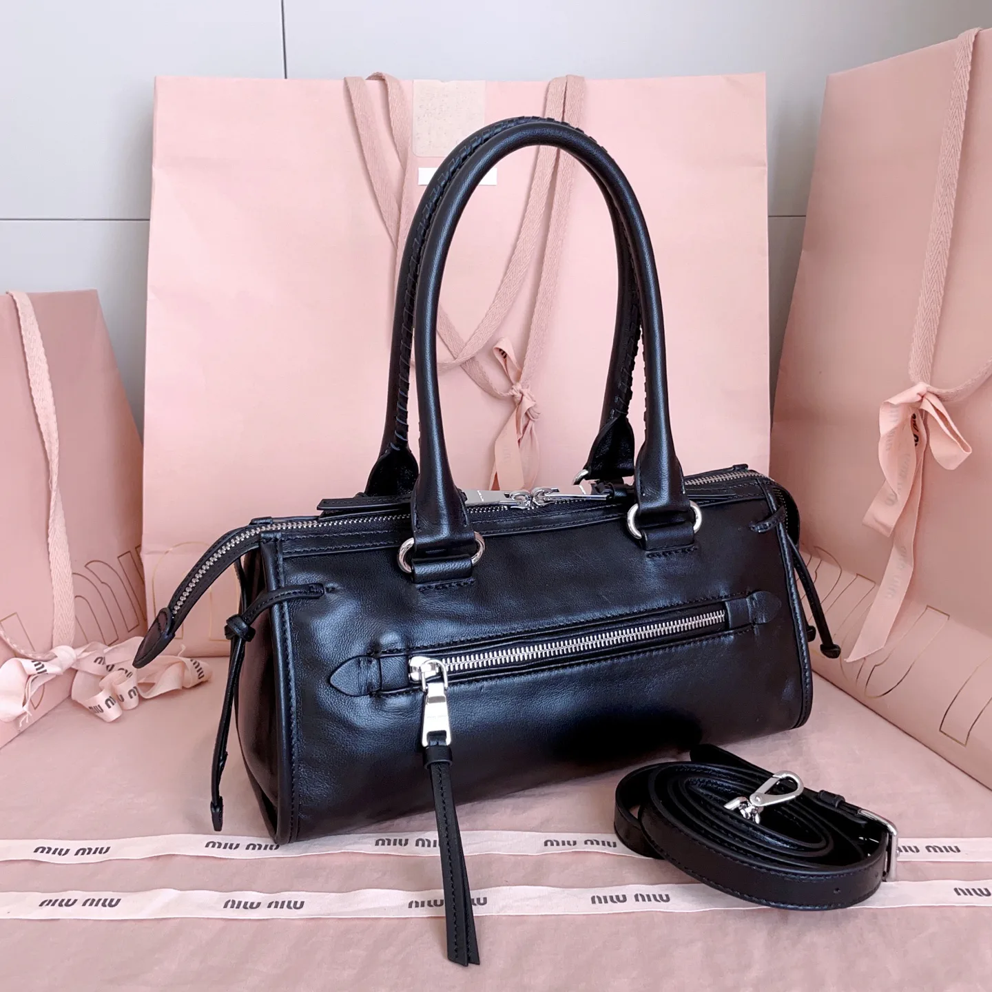 Классические Сумки Женские Miu Miu 18004751