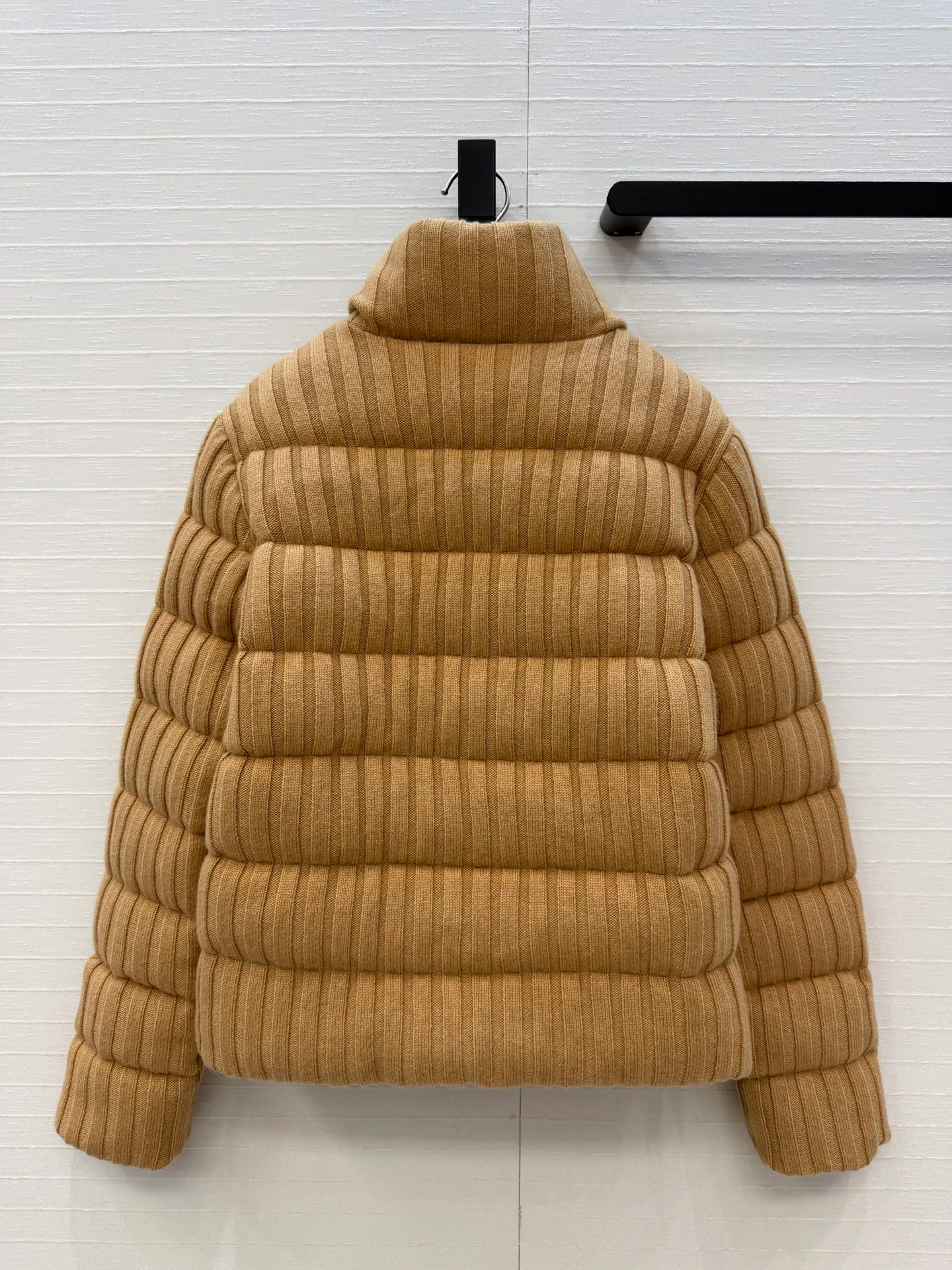 Куртки И Пуховики Женские Moncler 18325191