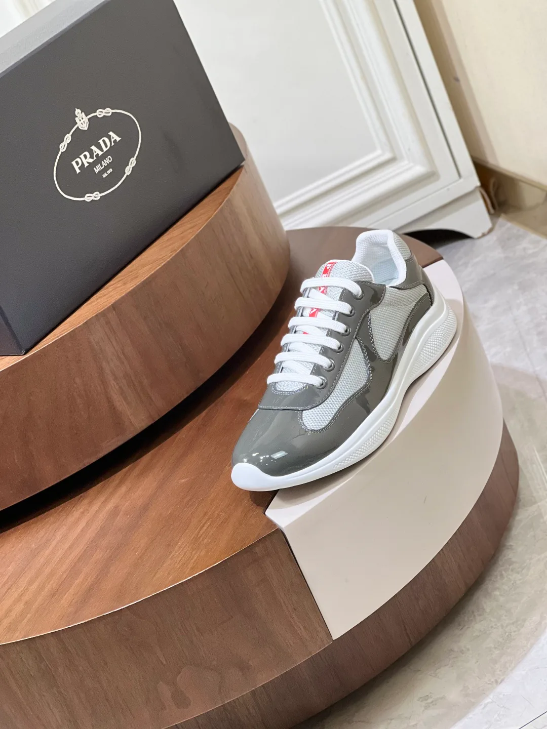 Кроссовки Мужские Prada 476804