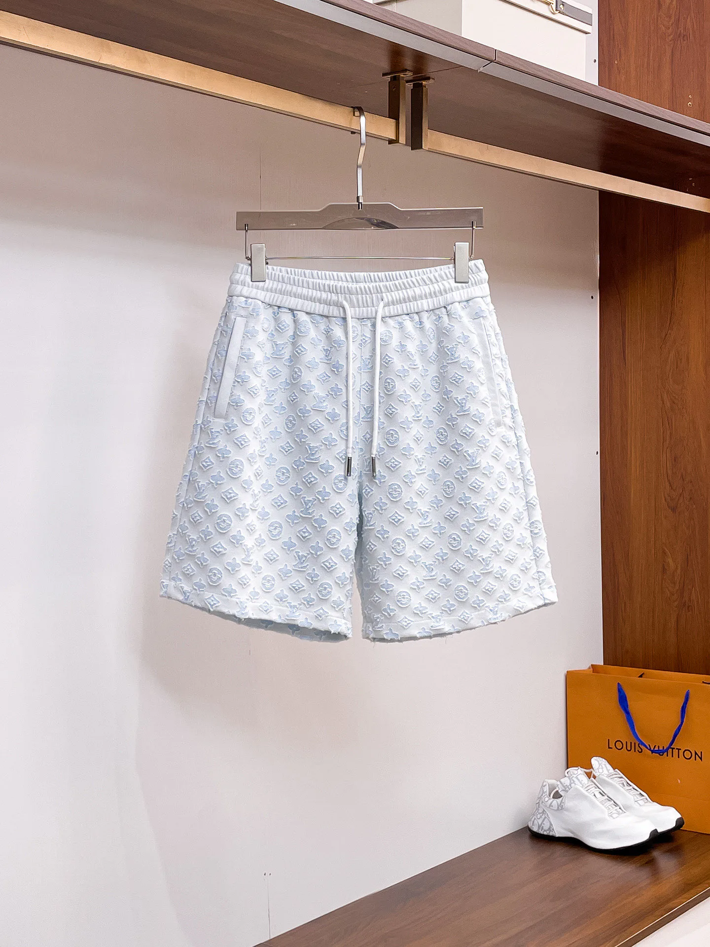 Шорты Мужские Louis Vuitton 13417556