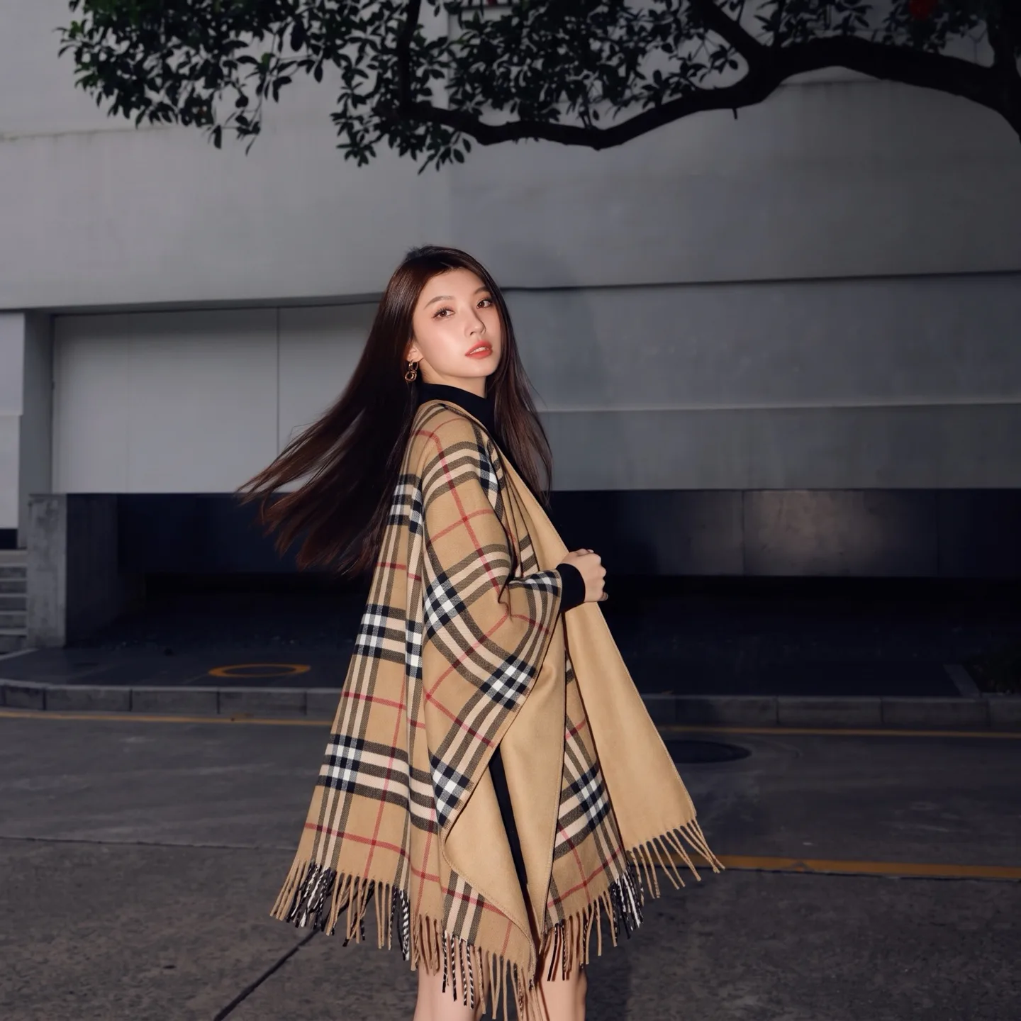 Пальто Женские Burberry 18262609