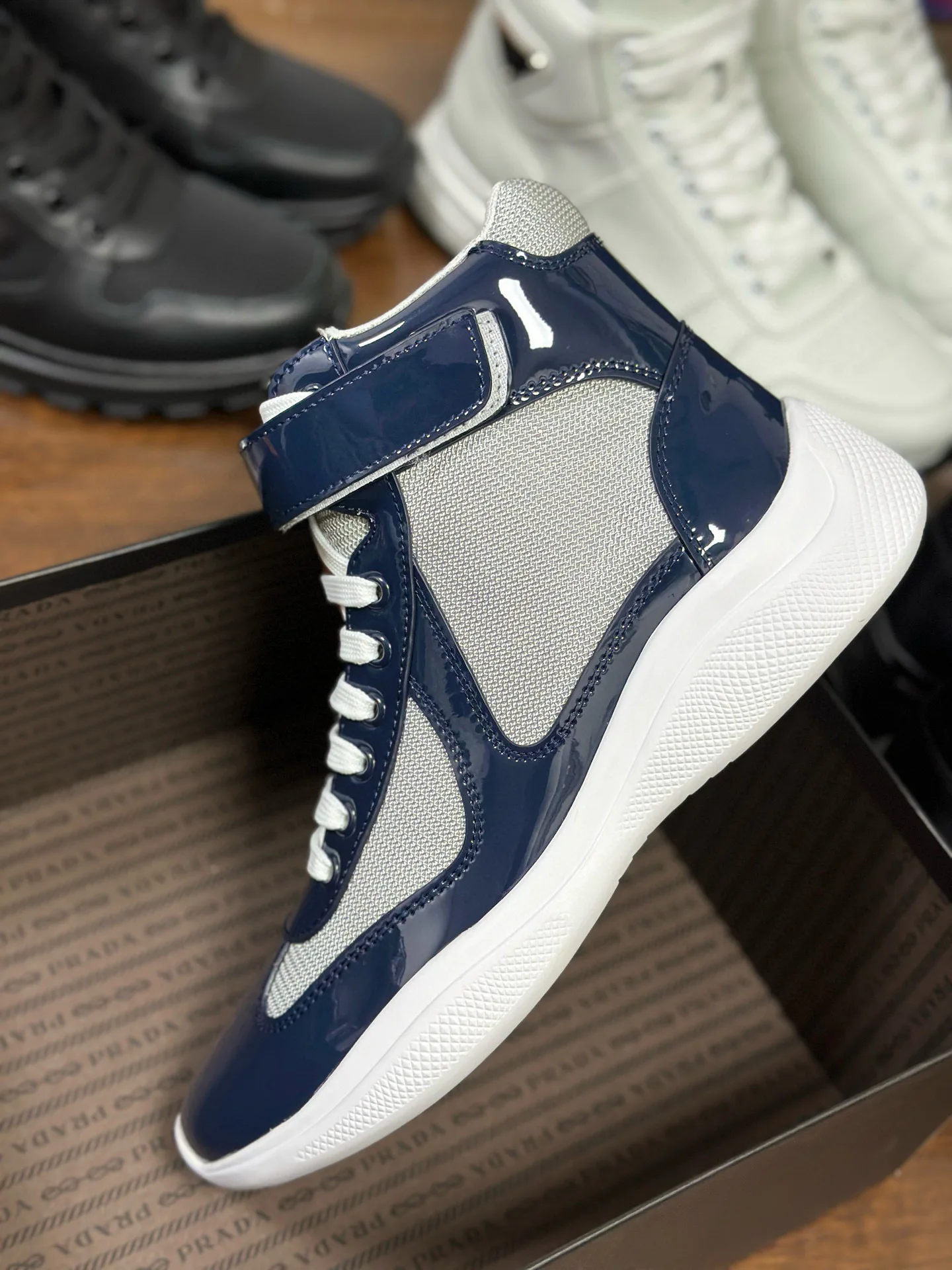 Кроссовки Мужские Prada 6264198