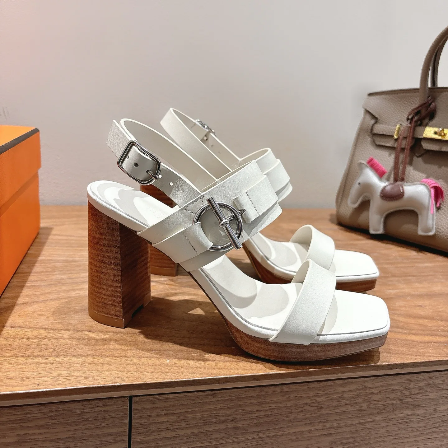 Босоножки Женские Hermes 11514530
