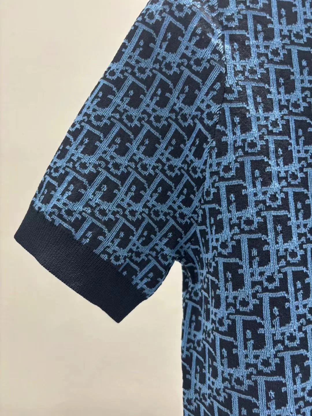 Футболки Женские Christian Dior 11670382