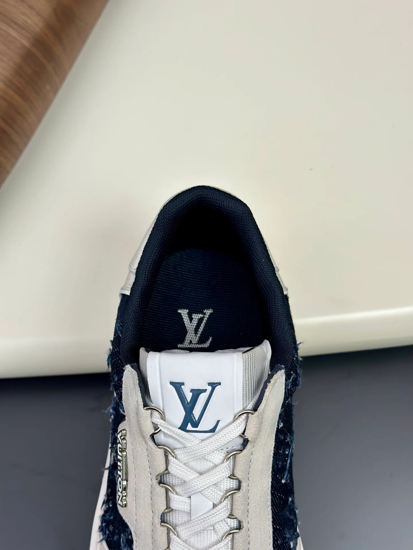 Кроссовки Мужские Louis Vuitton 185294