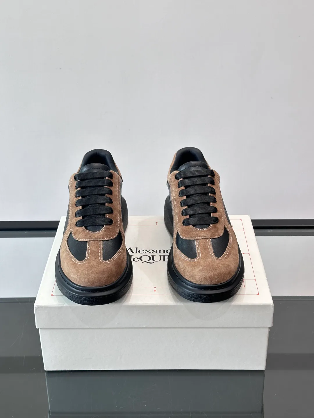 Кроссовки Мужские Alexander Mcqueen 564559