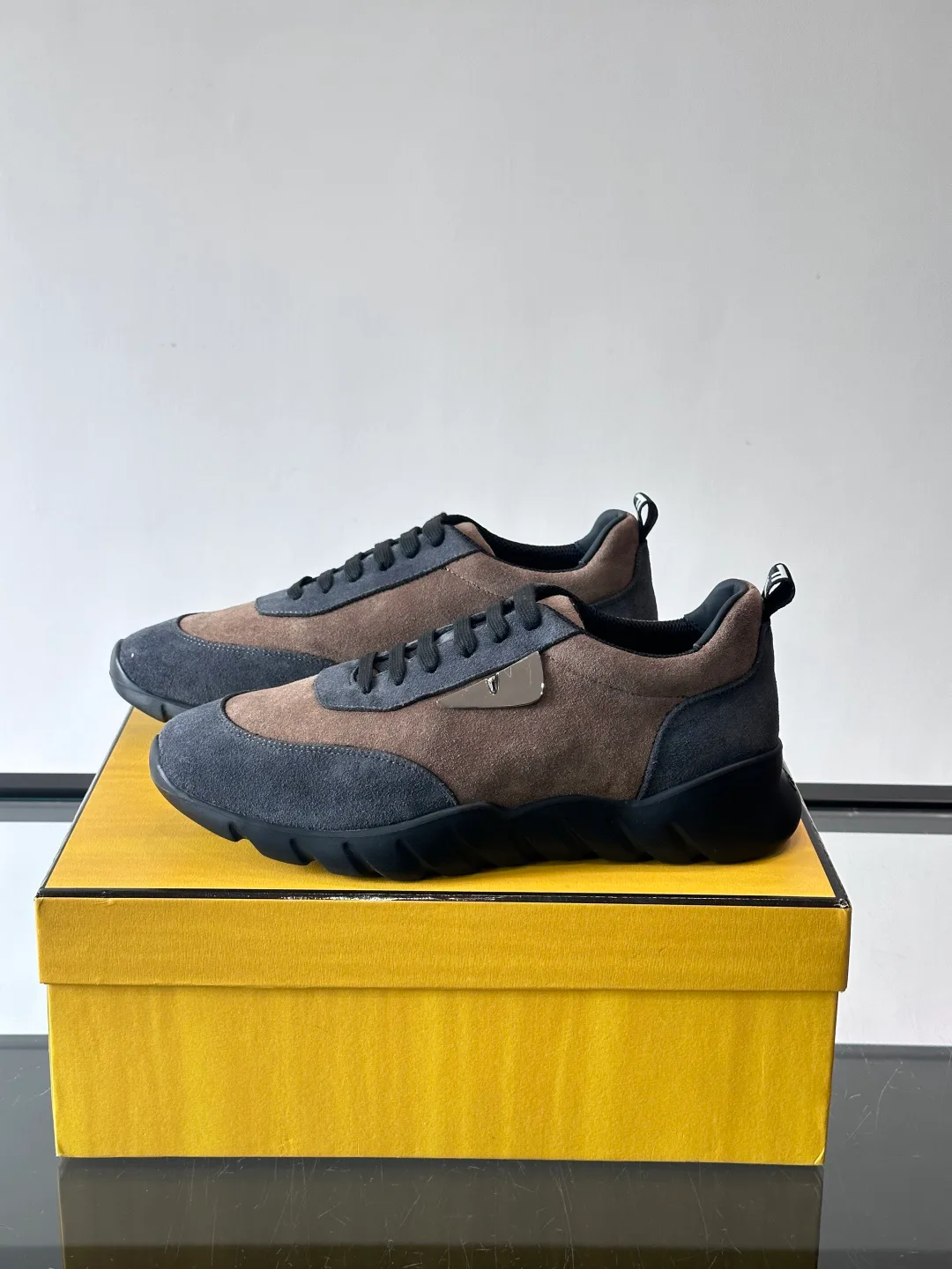 Кроссовки Мужские Fendi 5238200