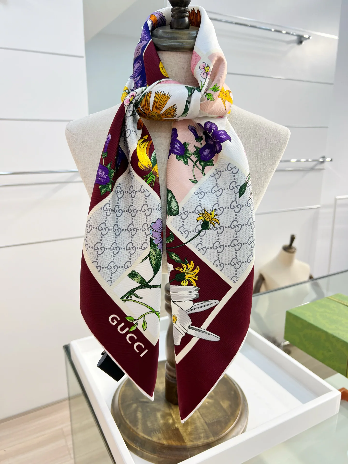 Платки Gucci 11256486