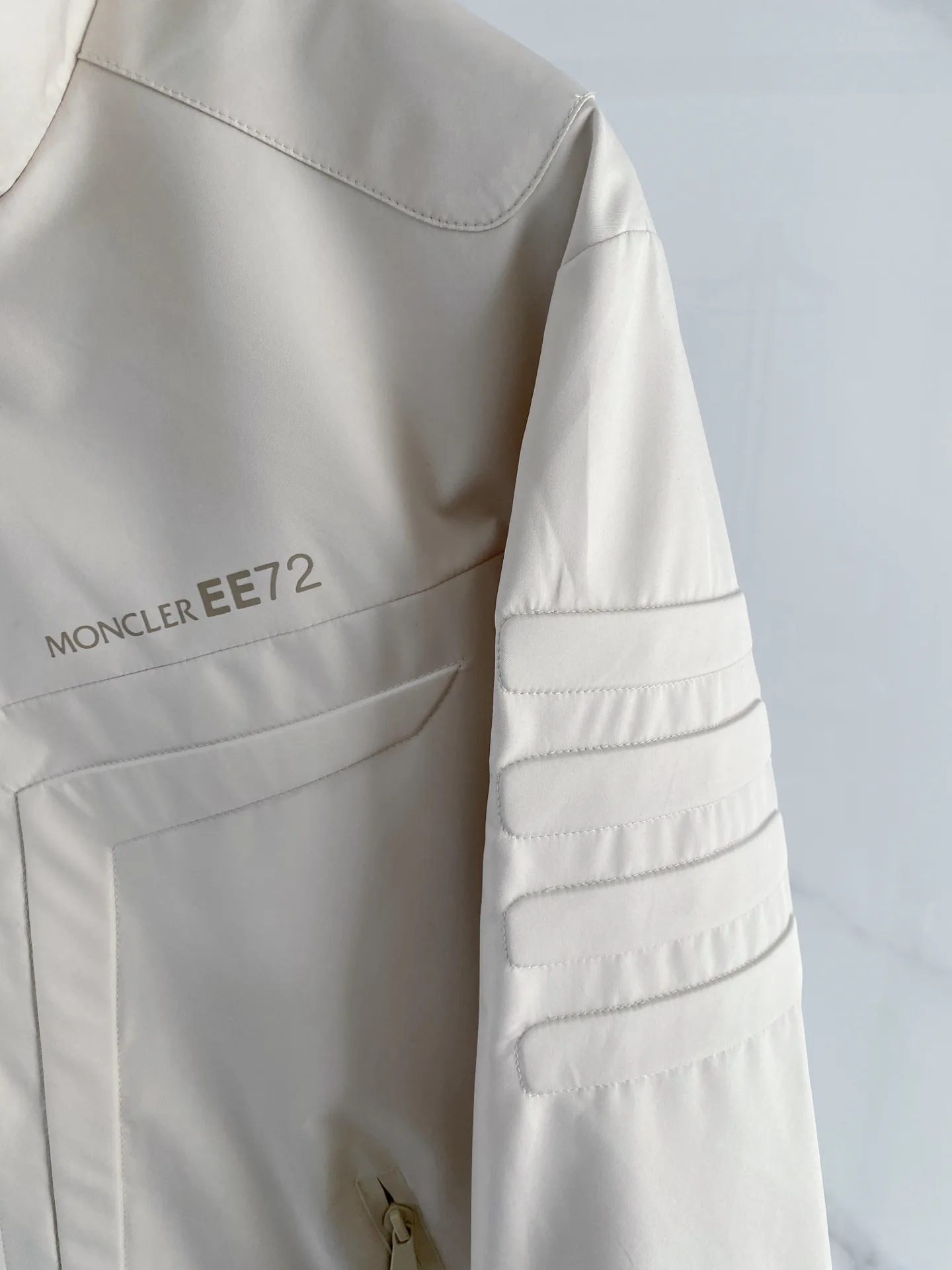 Куртки И Пуховики Мужские Moncler 11664855