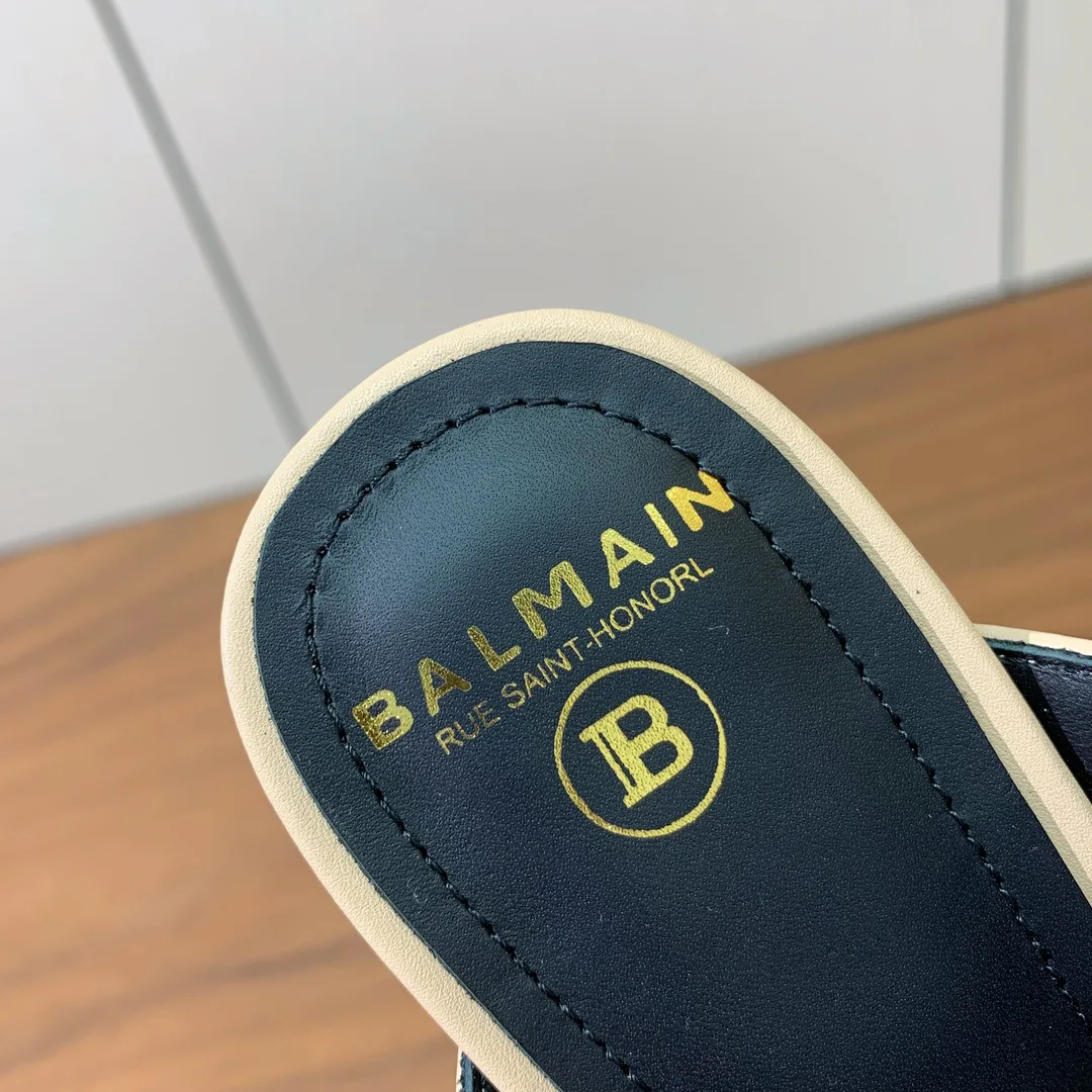 Босоножки Женские Balenciaga 32333