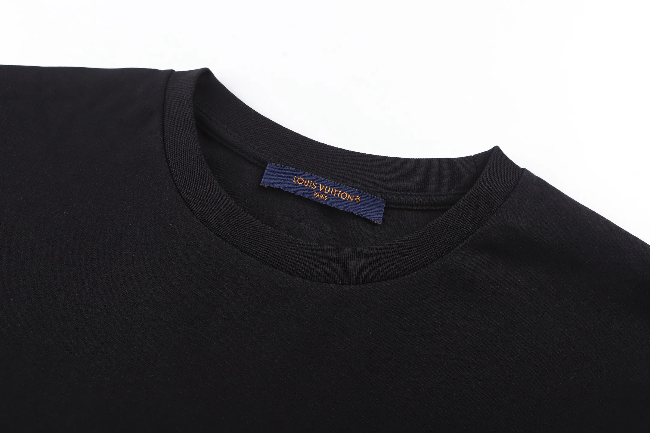 Футболки Женские Louis Vuitton 11644708