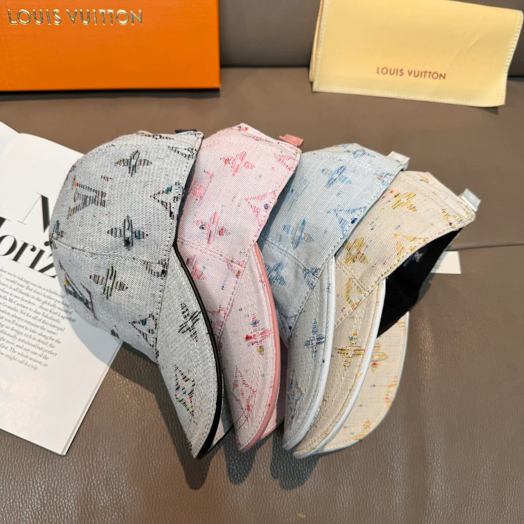 Головные Уборы Louis Vuitton 11529605