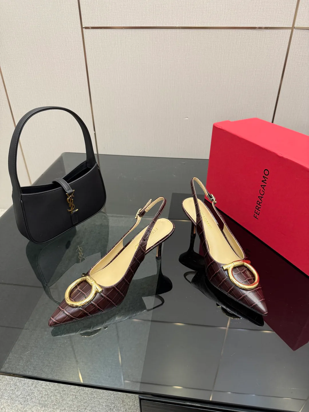 Туфли Женские Salvatore Ferragamo 1498821