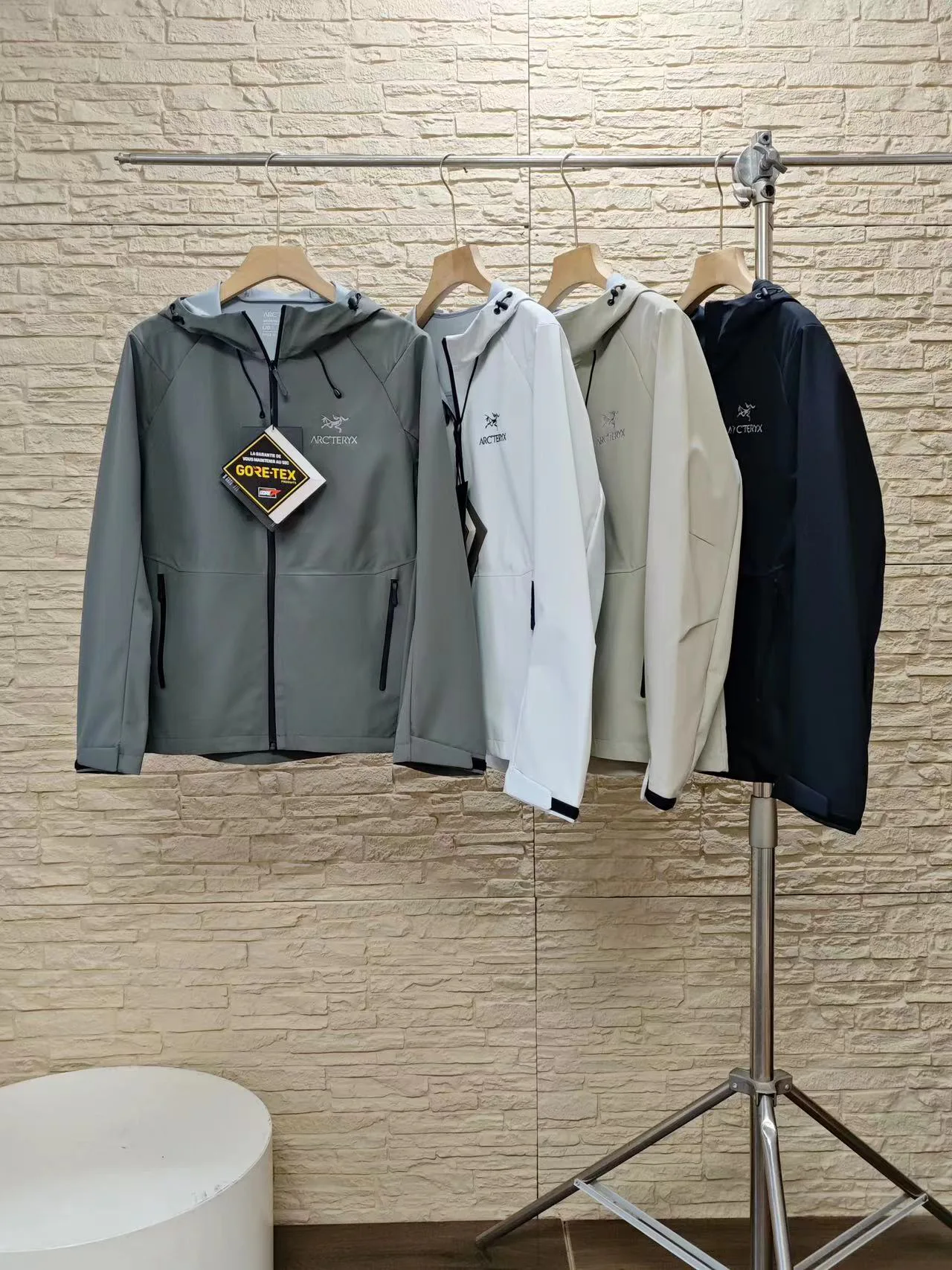 Куртки Женские Arcteryx Куртки Женские Arcteryx