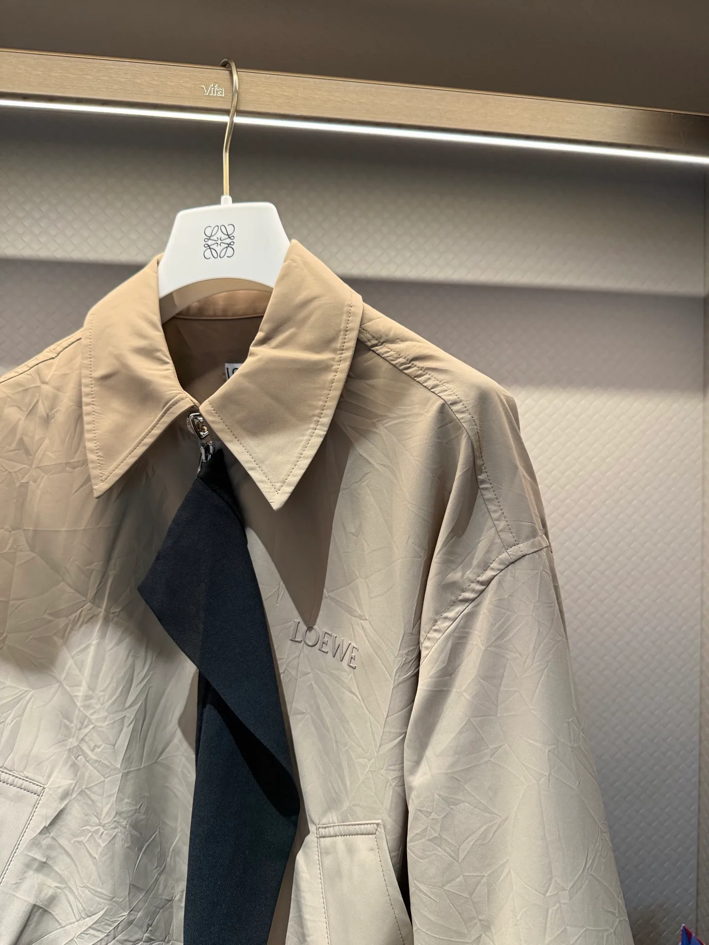 Куртки И Пуховики Женские Loewe 17557387
