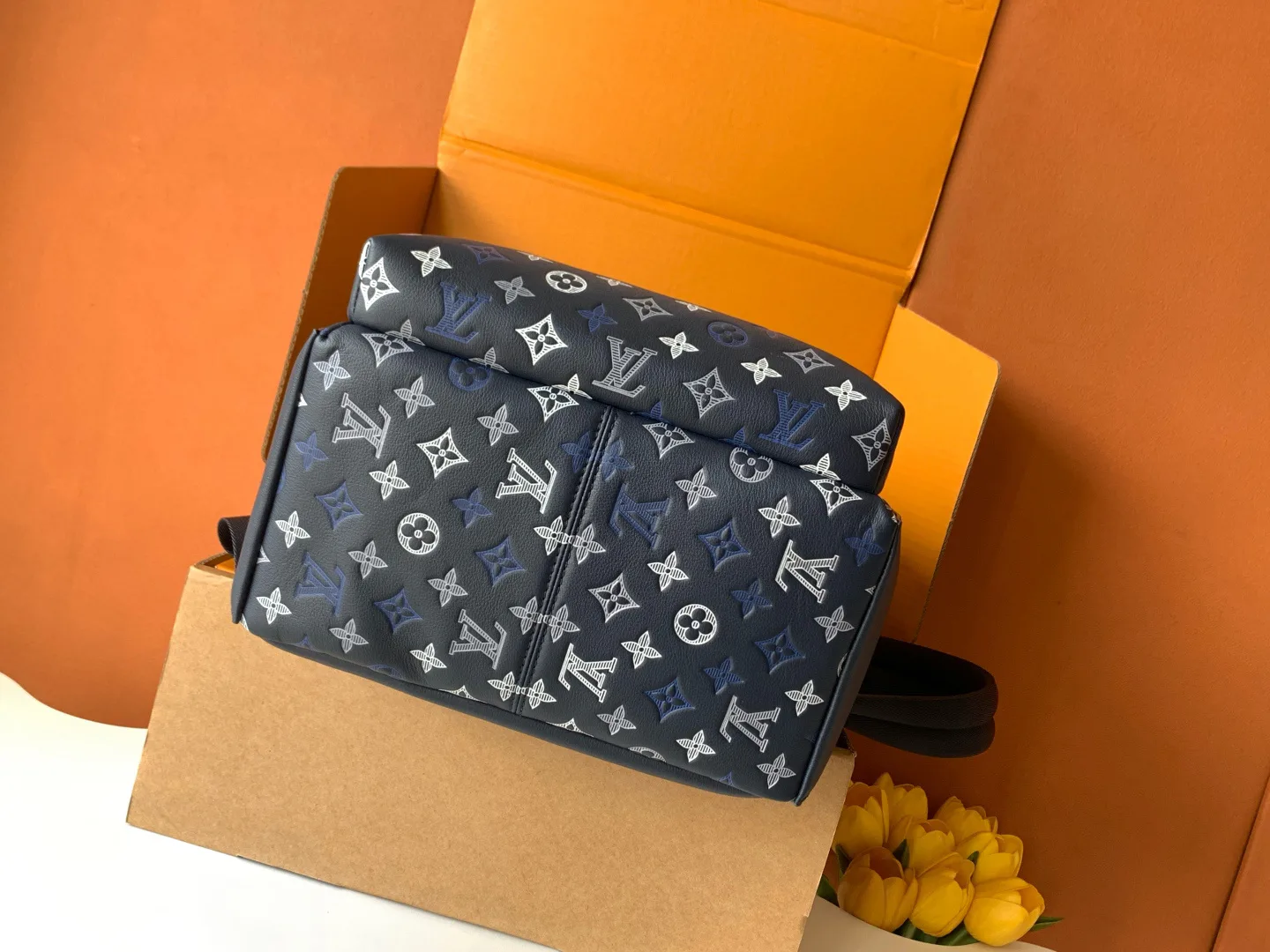 Рюкзаки Женские Louis Vuitton 18520896