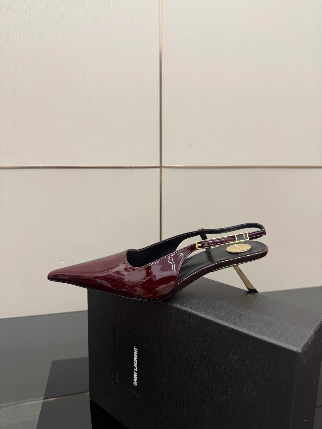 Туфли Женские Saint Laurent 2597113