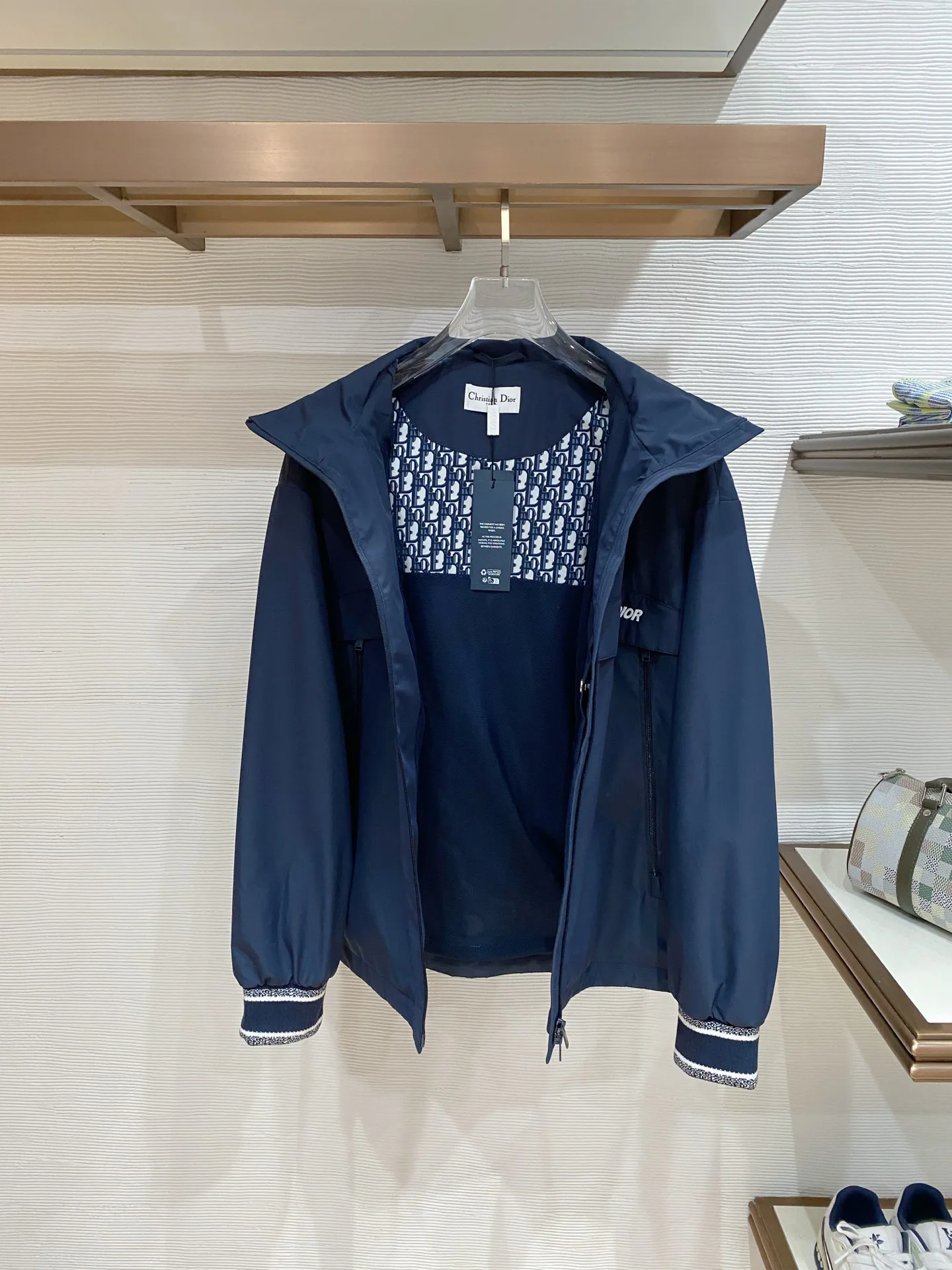 Куртки И Пуховики Мужские Christian Dior 11504098