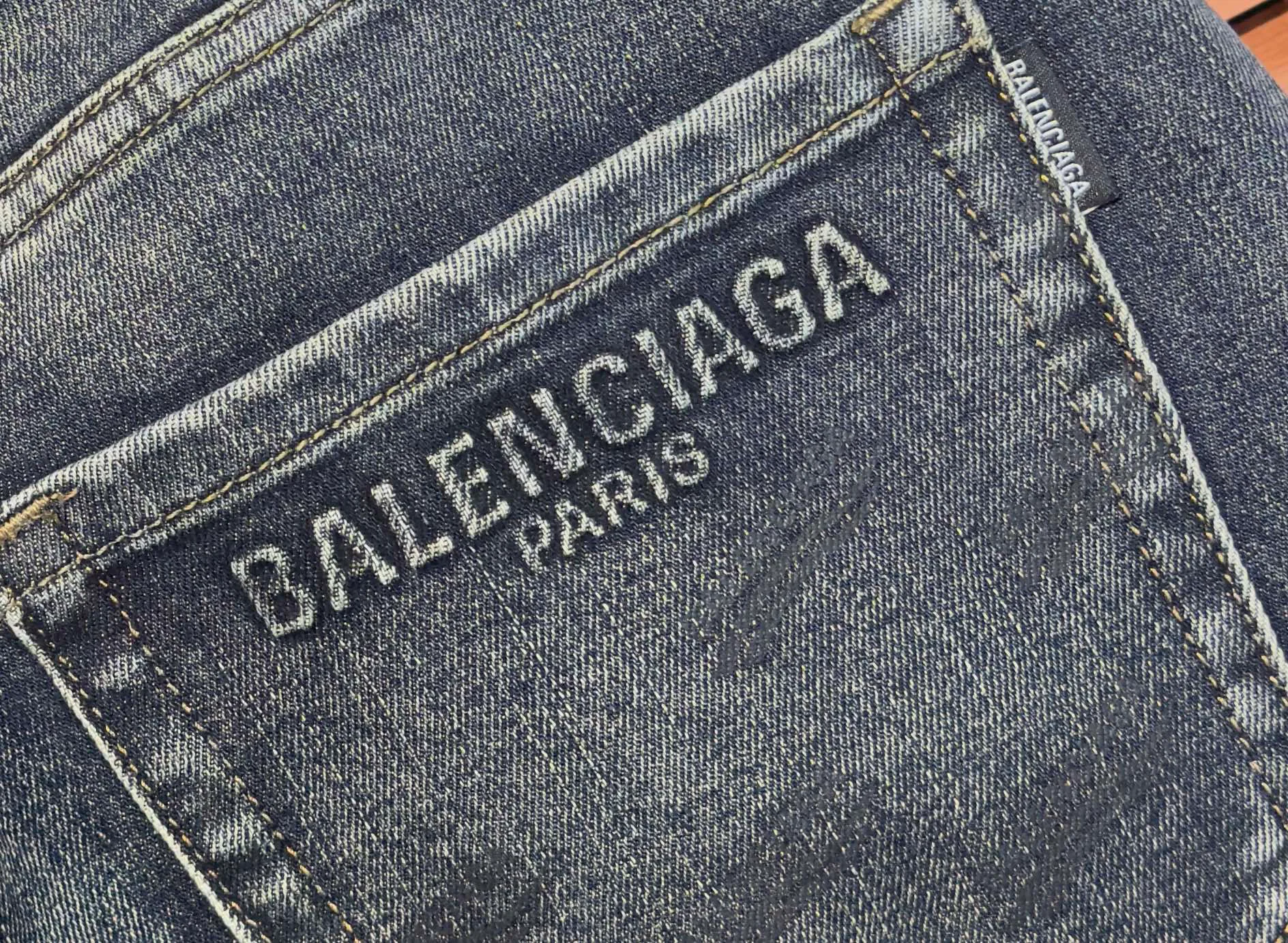 Джинсы Мужские Balenciaga 18098306