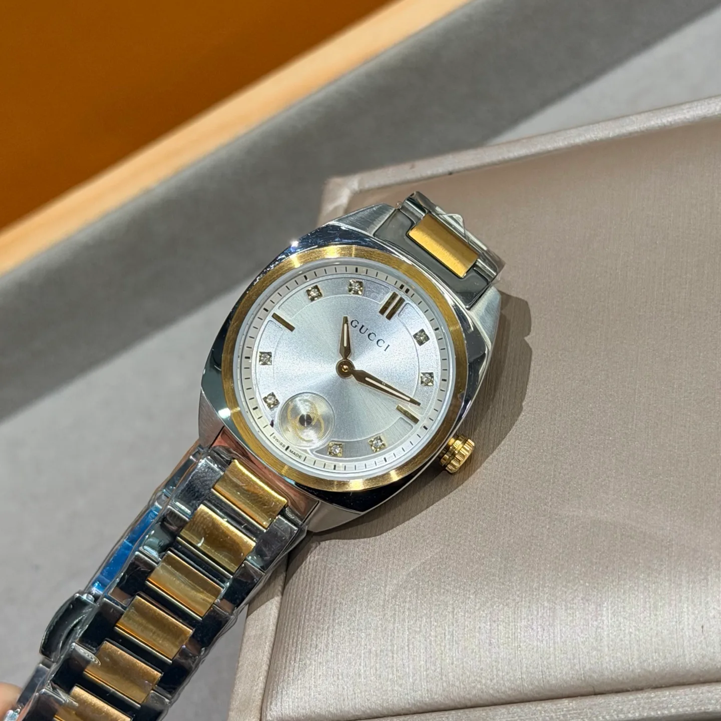 Часы Женские Gucci 18362060