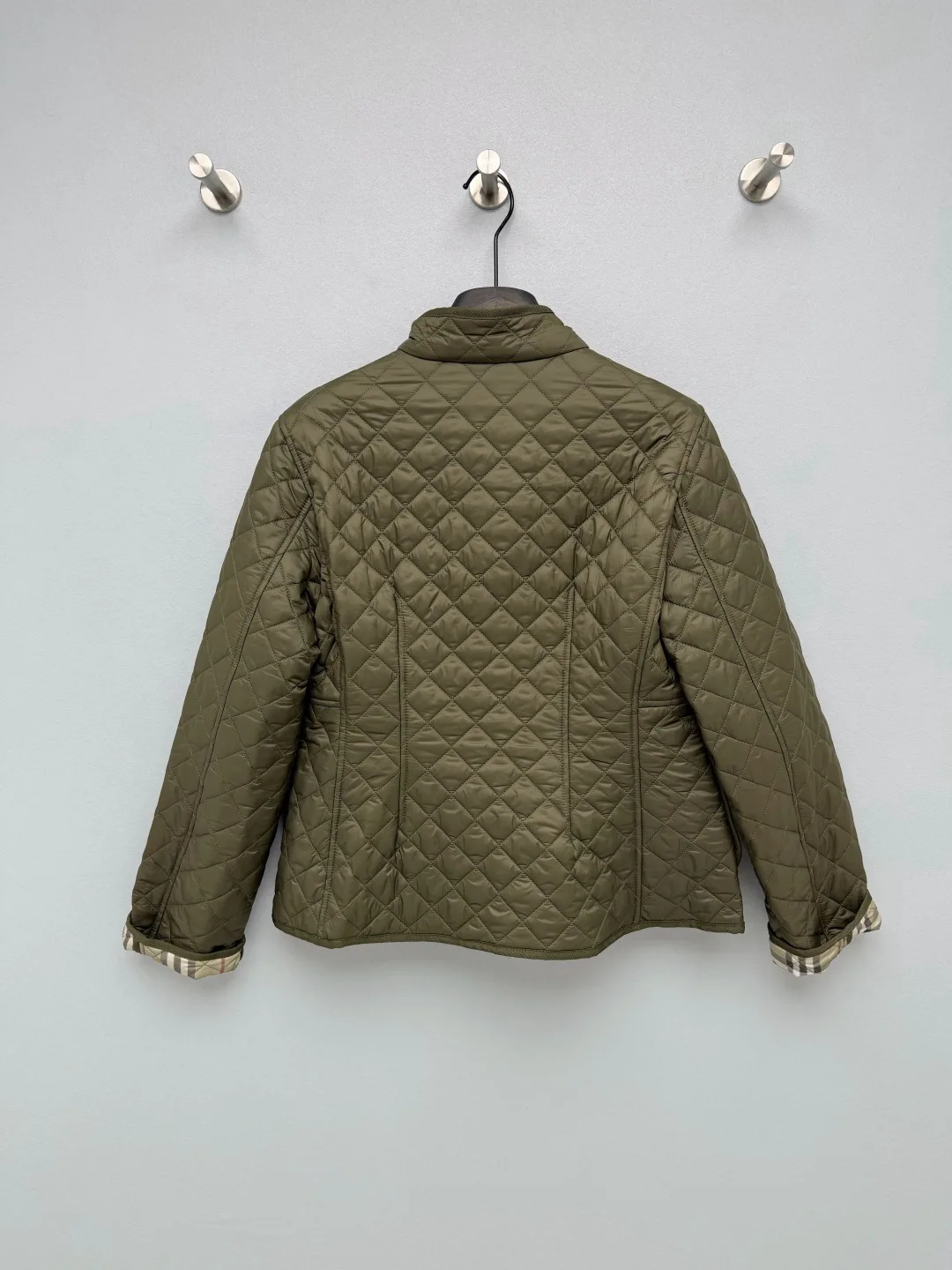 Куртки И Пуховики Женские Burberry 18512944