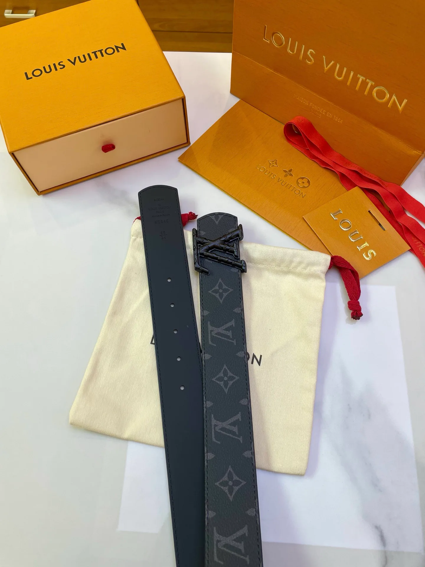 Ремни Louis Vuitton 11406573