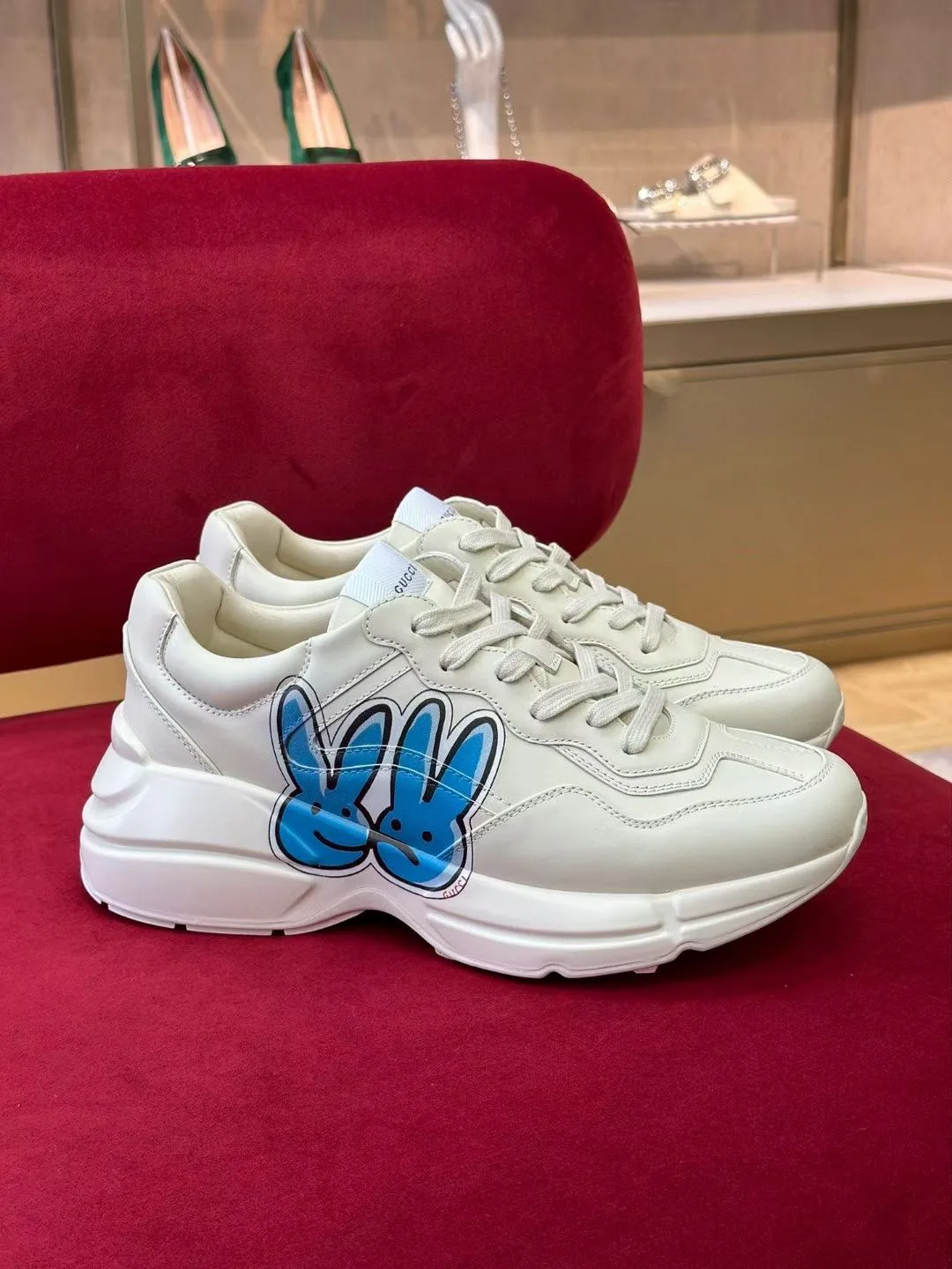 Кроссовки Женские Gucci 5120047