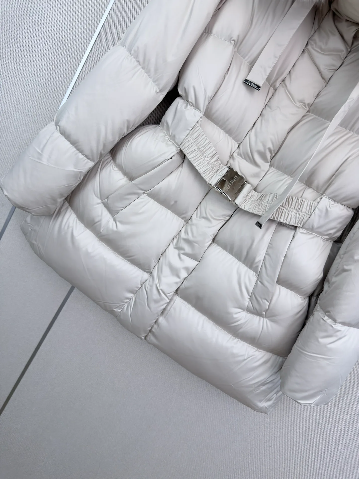 Куртки И Пуховики Женские Max Mara 18056362