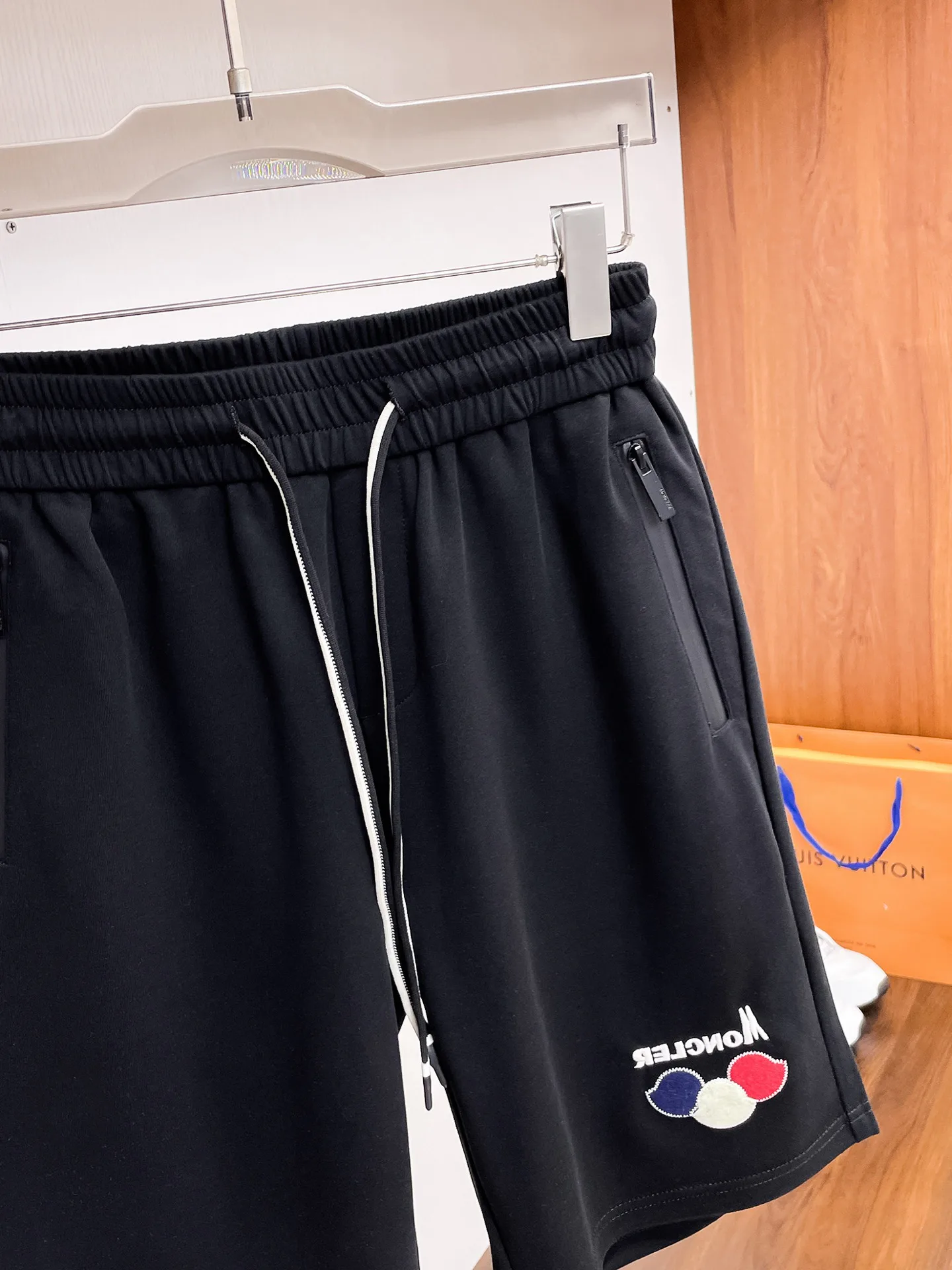 Шорты Мужские Moncler 13417630