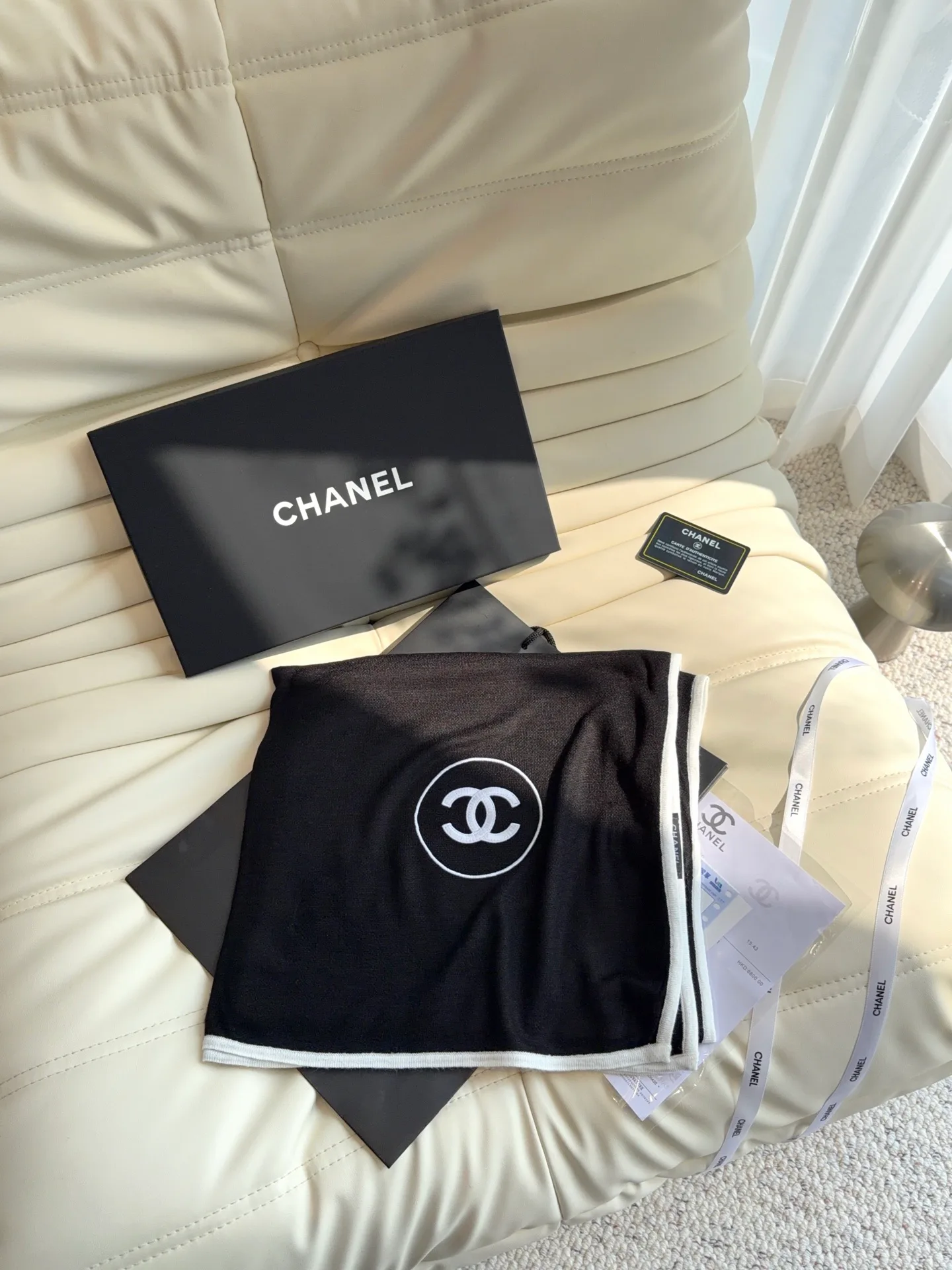 Шарфы Chanel 18675760