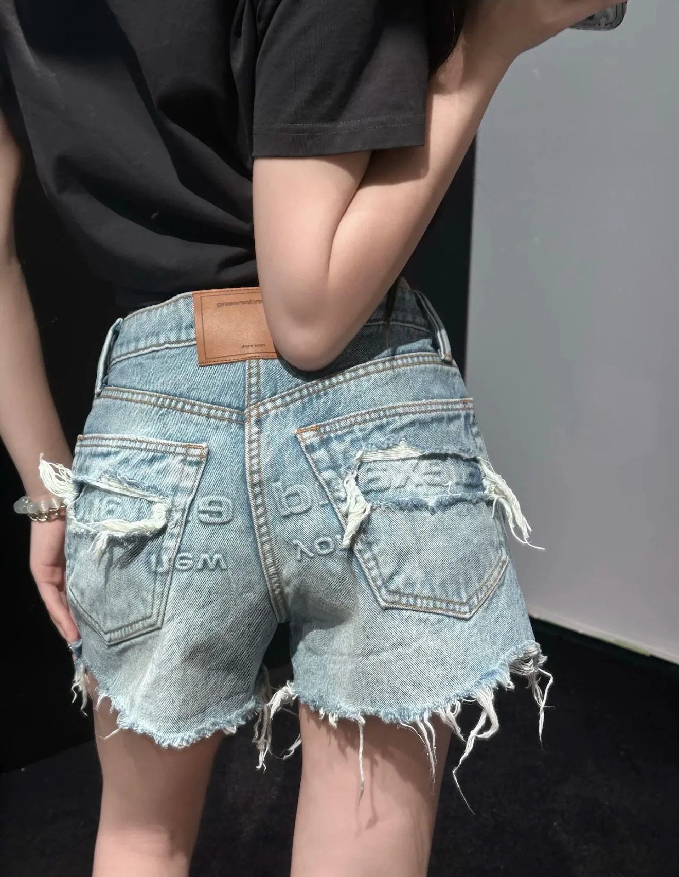 Шорты Женские Alexander Wang 11904875