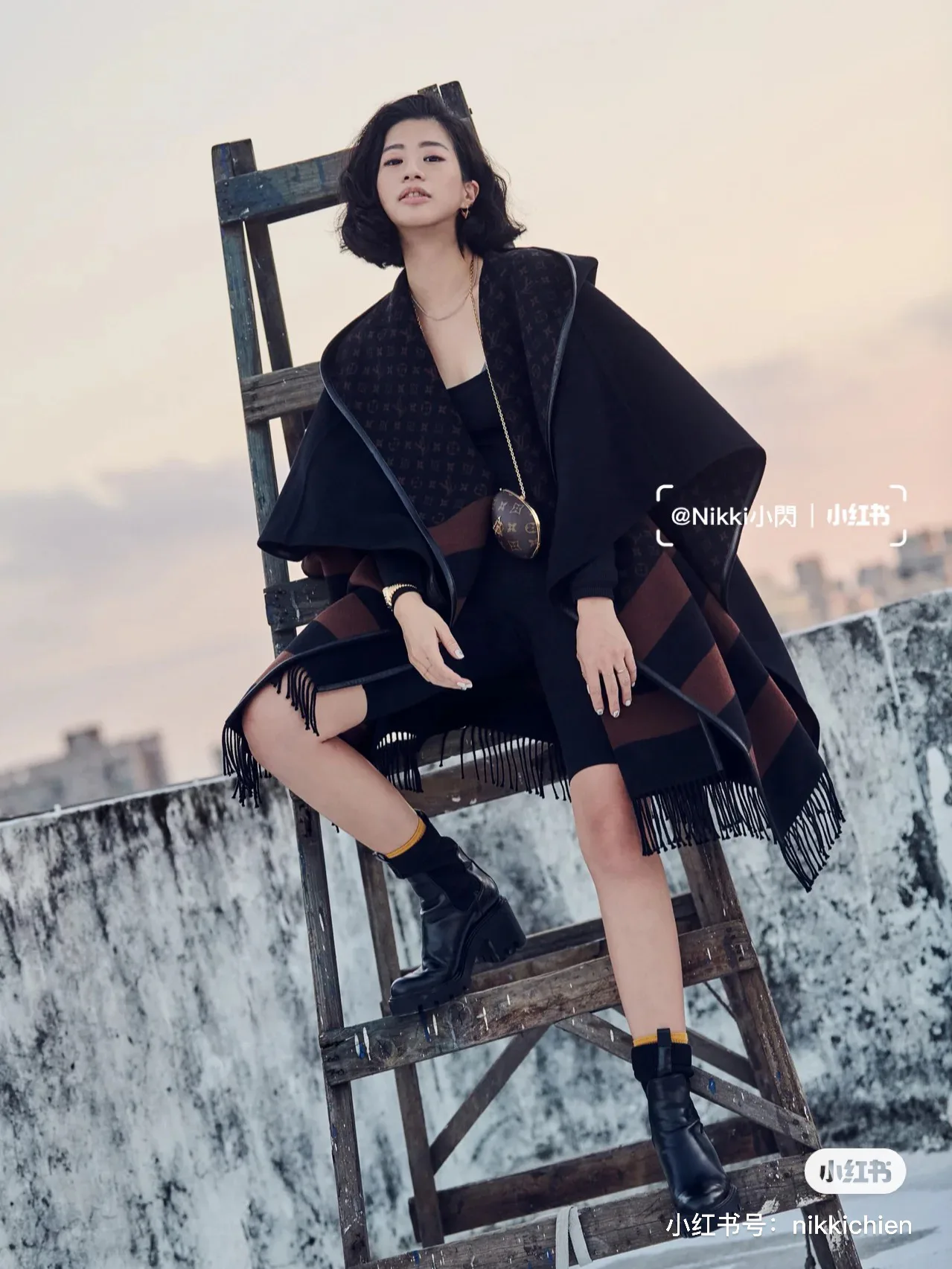 Пальто Женские Louis Vuitton 18601487