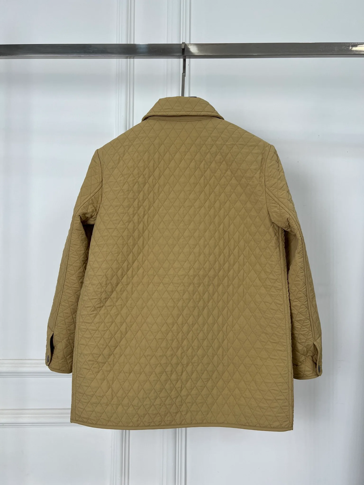 Куртки И Пуховики Женские Burberry 10898923