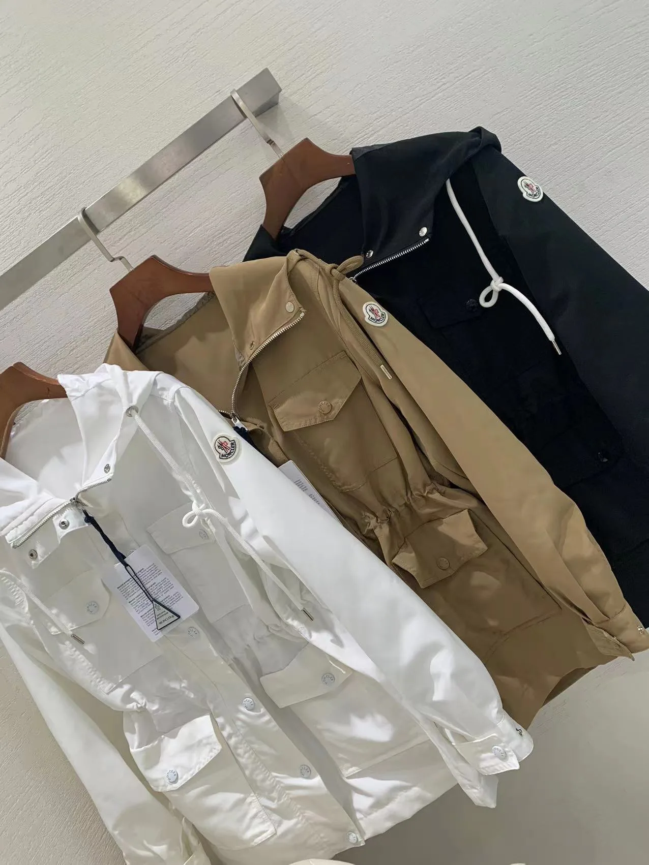 Куртки И Пуховики Женские Moncler 11537548