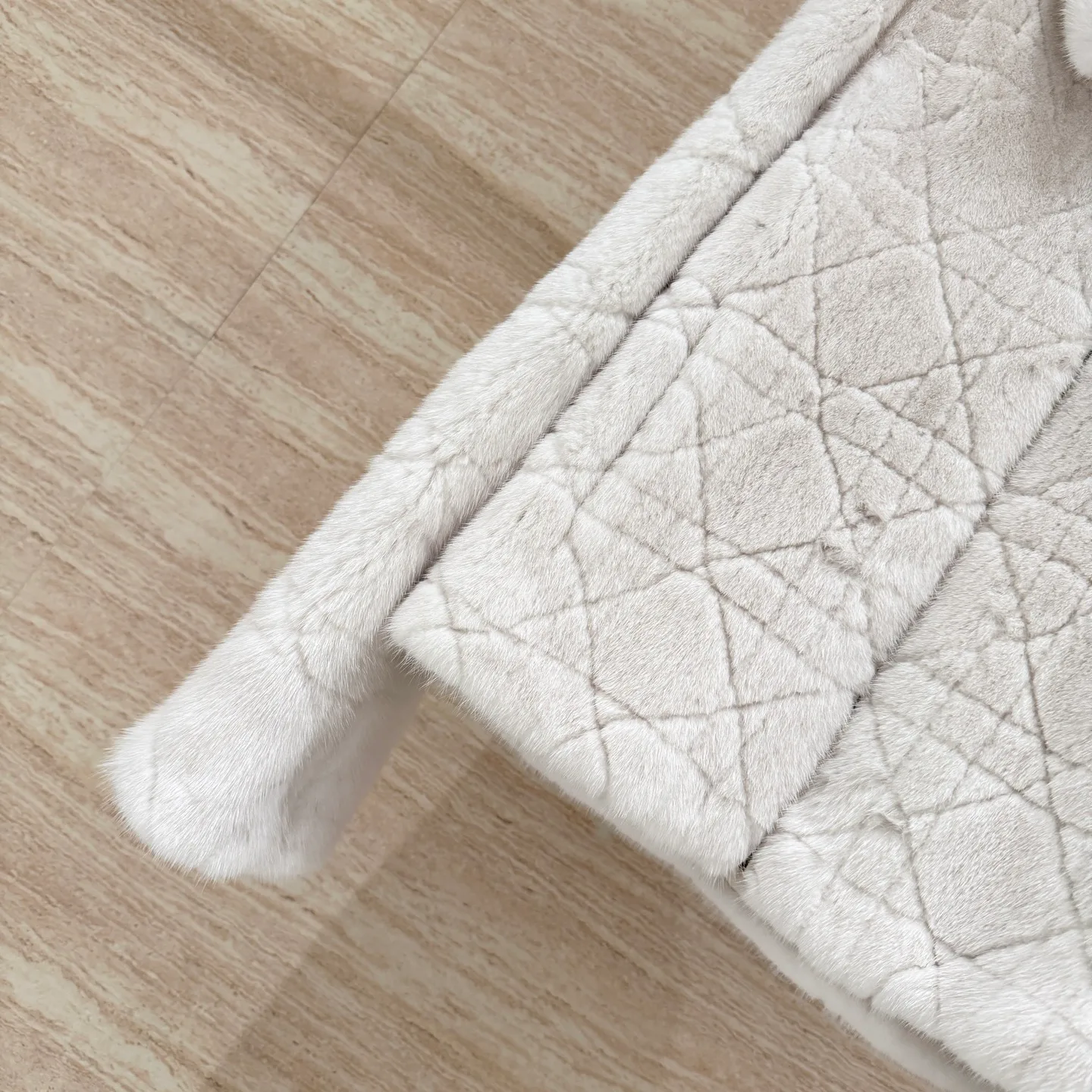 Шубы Женские Christian Dior 2772586