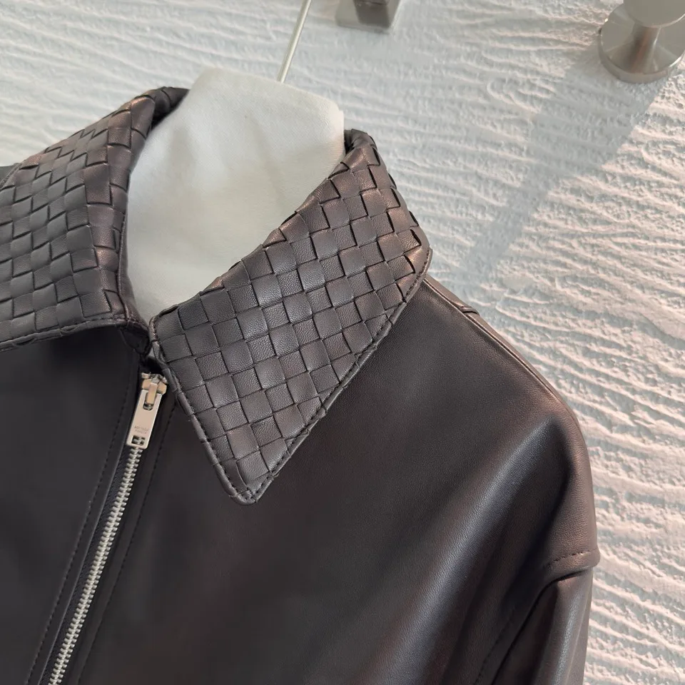 Кожаные Куртки И Дублёнки Женские Bottega Veneta 18728864