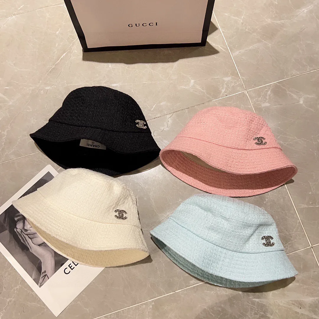 Головные Уборы Chanel 17631746