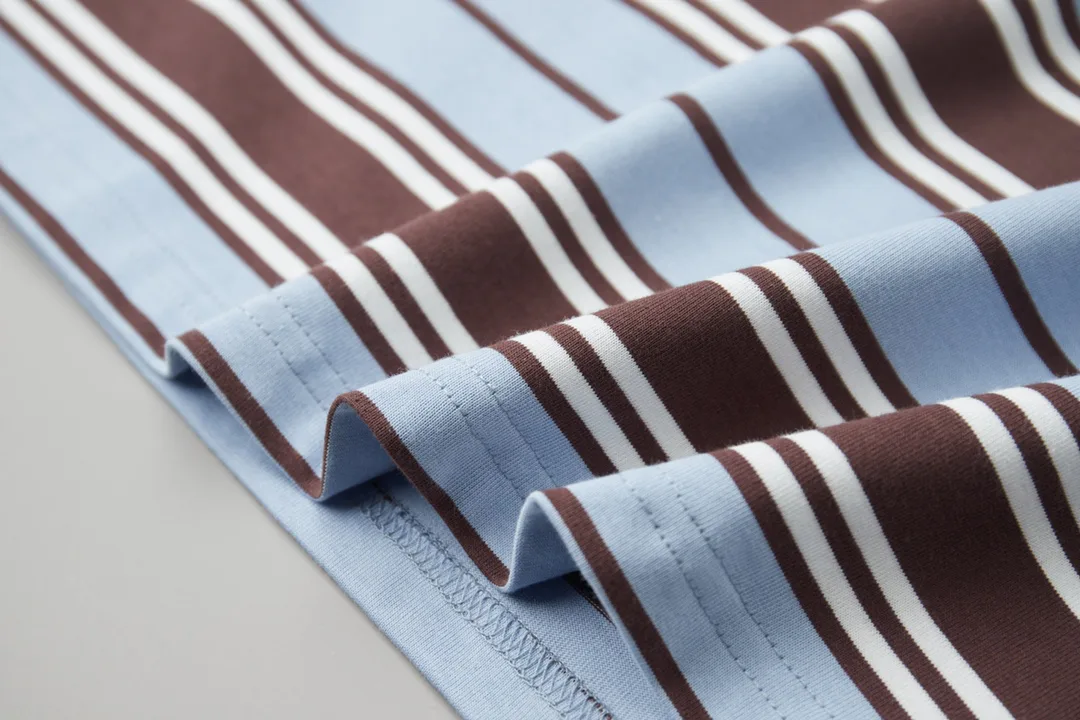 Футболки Женские Prada 11109340