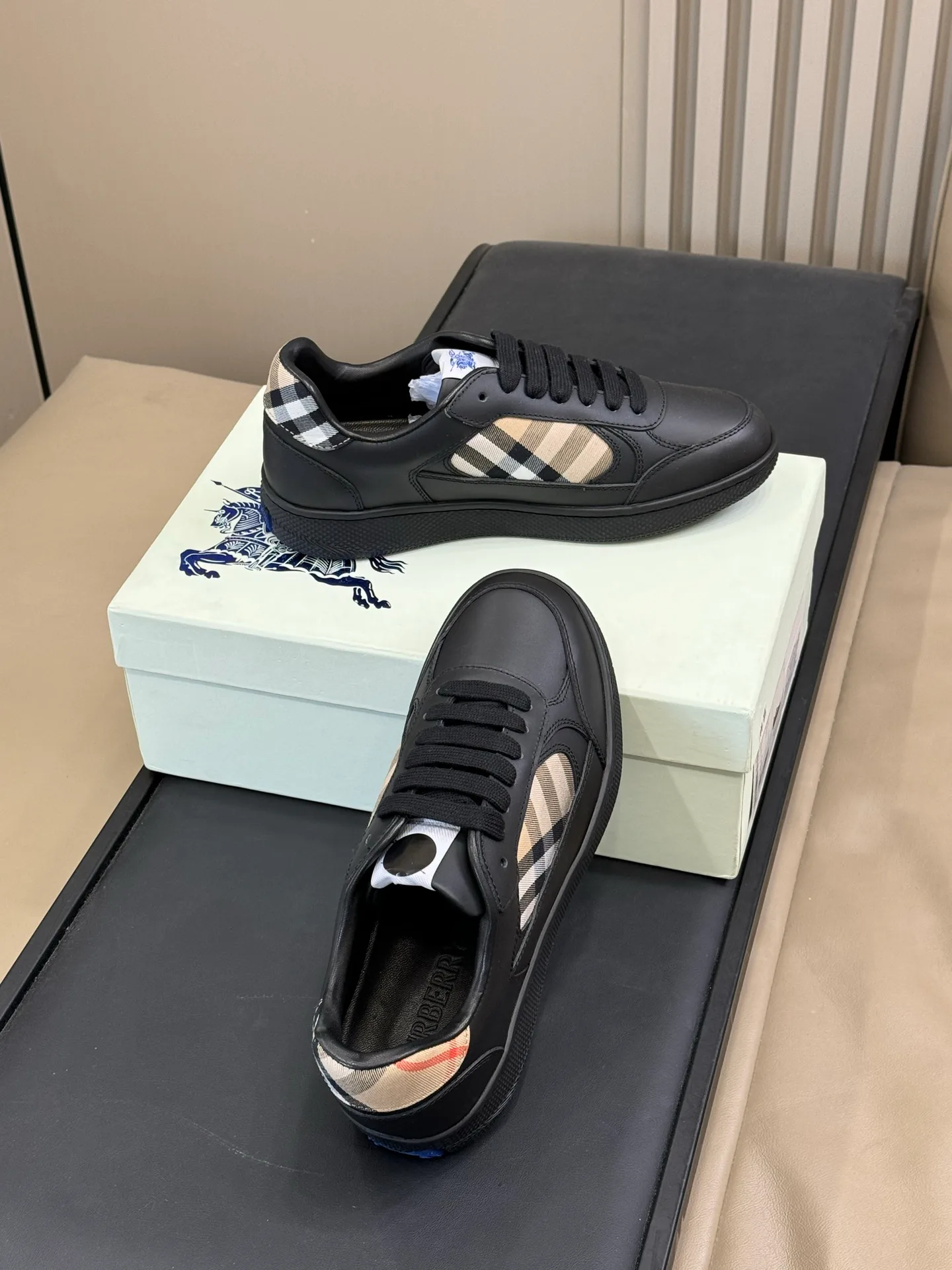 Кеды Женские Burberry 33401