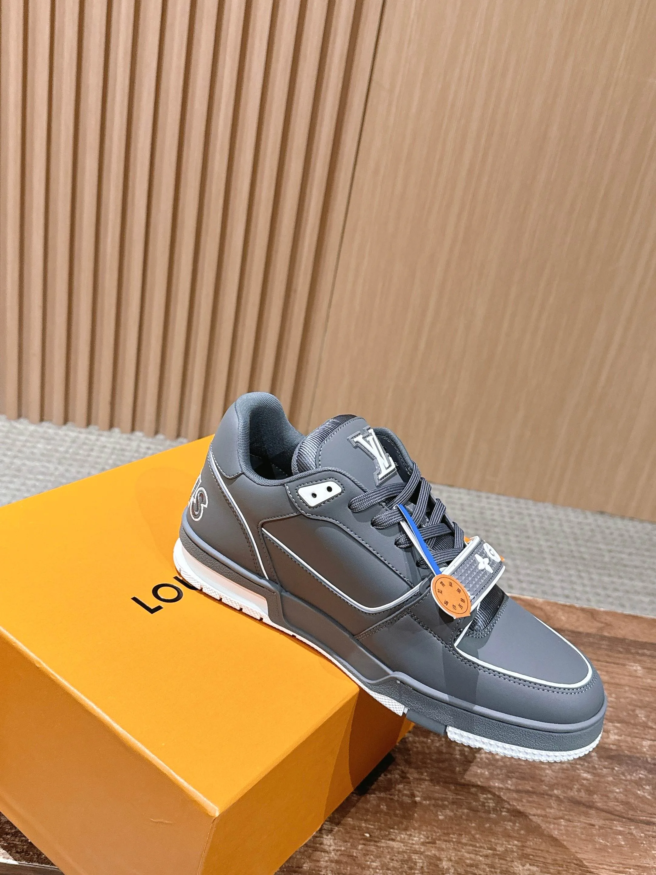 Кроссовки Мужские Louis Vuitton 4385823