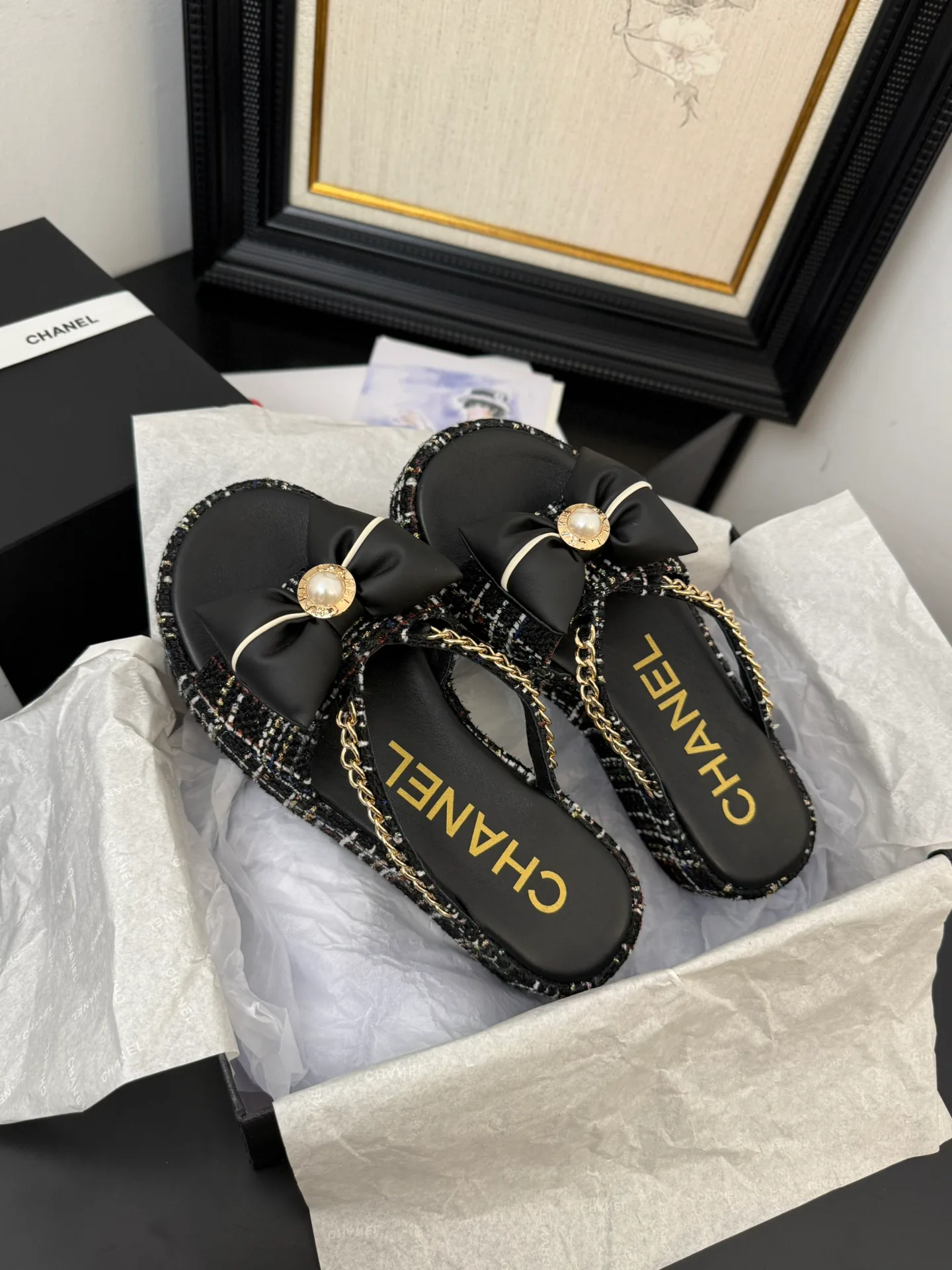 Шлепанцы Женские Chanel 20386